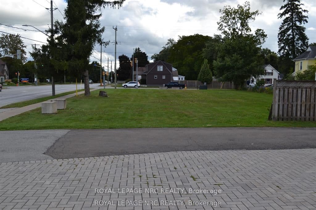 1410 HAIST Street, Pelham, ON L0S 1E0