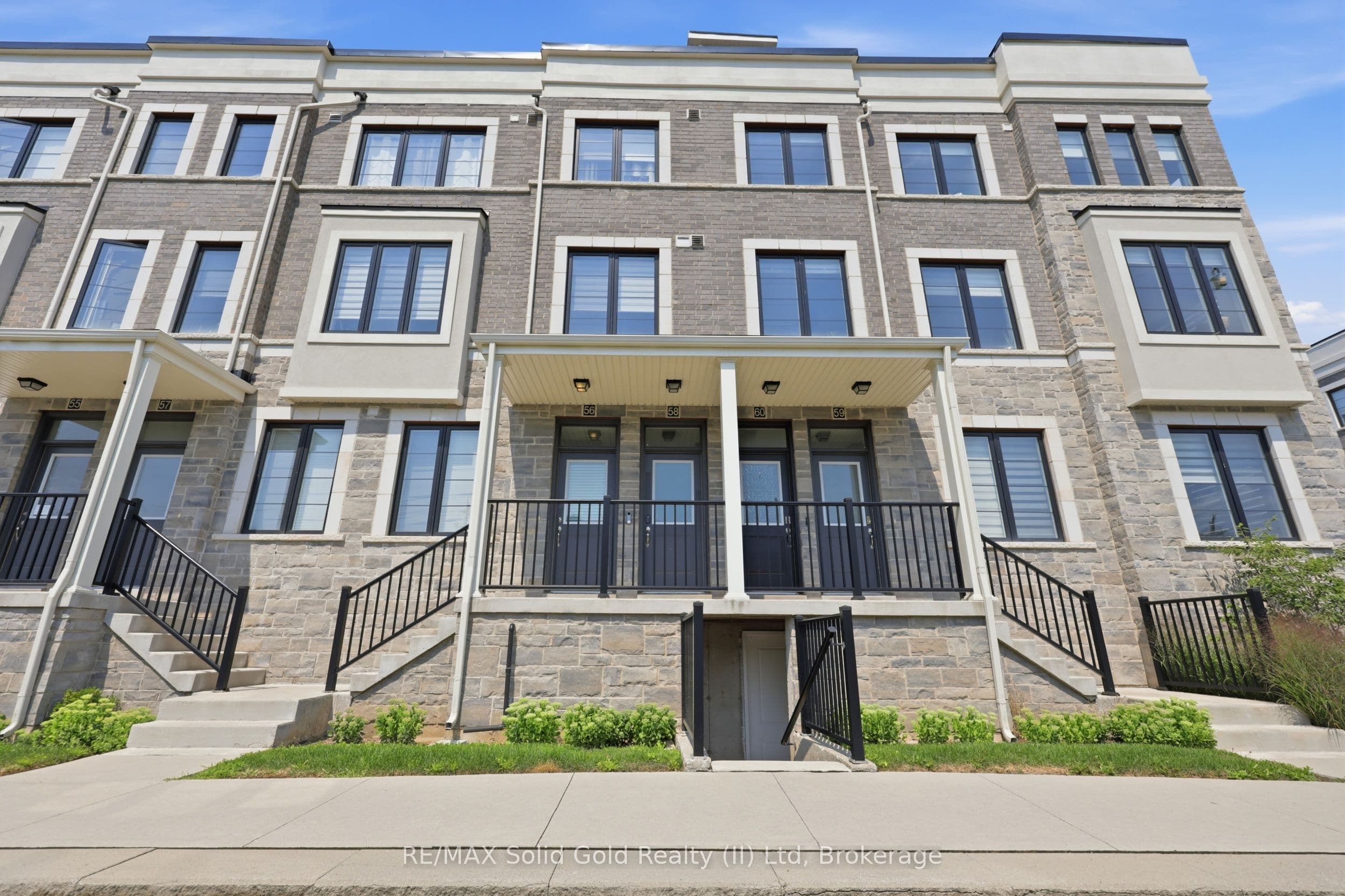383 Dundas Street E 58, Hamilton, ON L8B 1X6