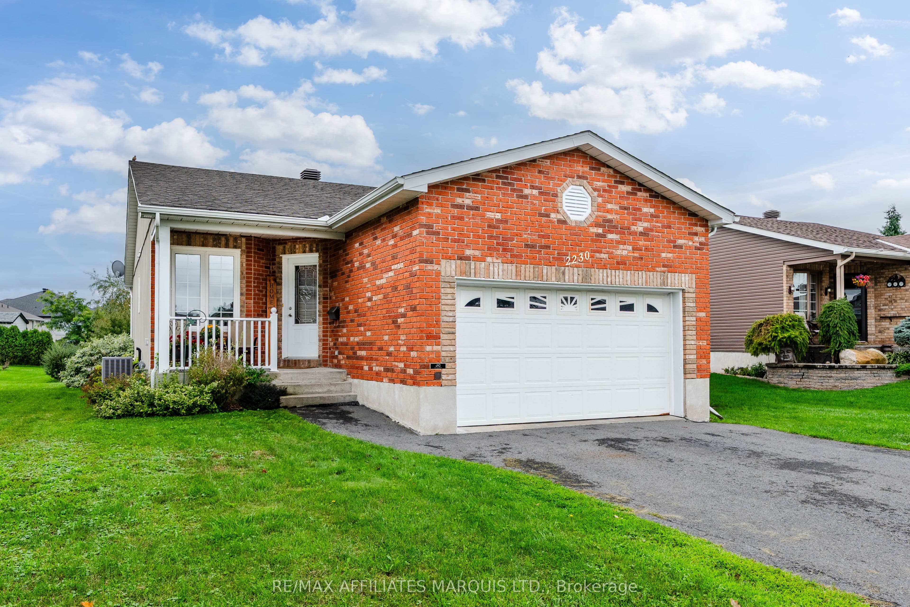 2230 Glen Brook Drive, Cornwall, ON K6H 7N2