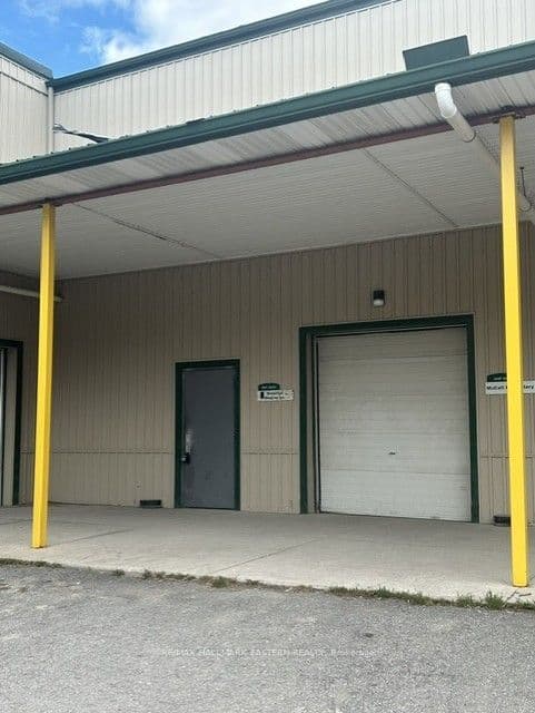 910 HIGH Street #7, Peterborough, ON K9J 5R2