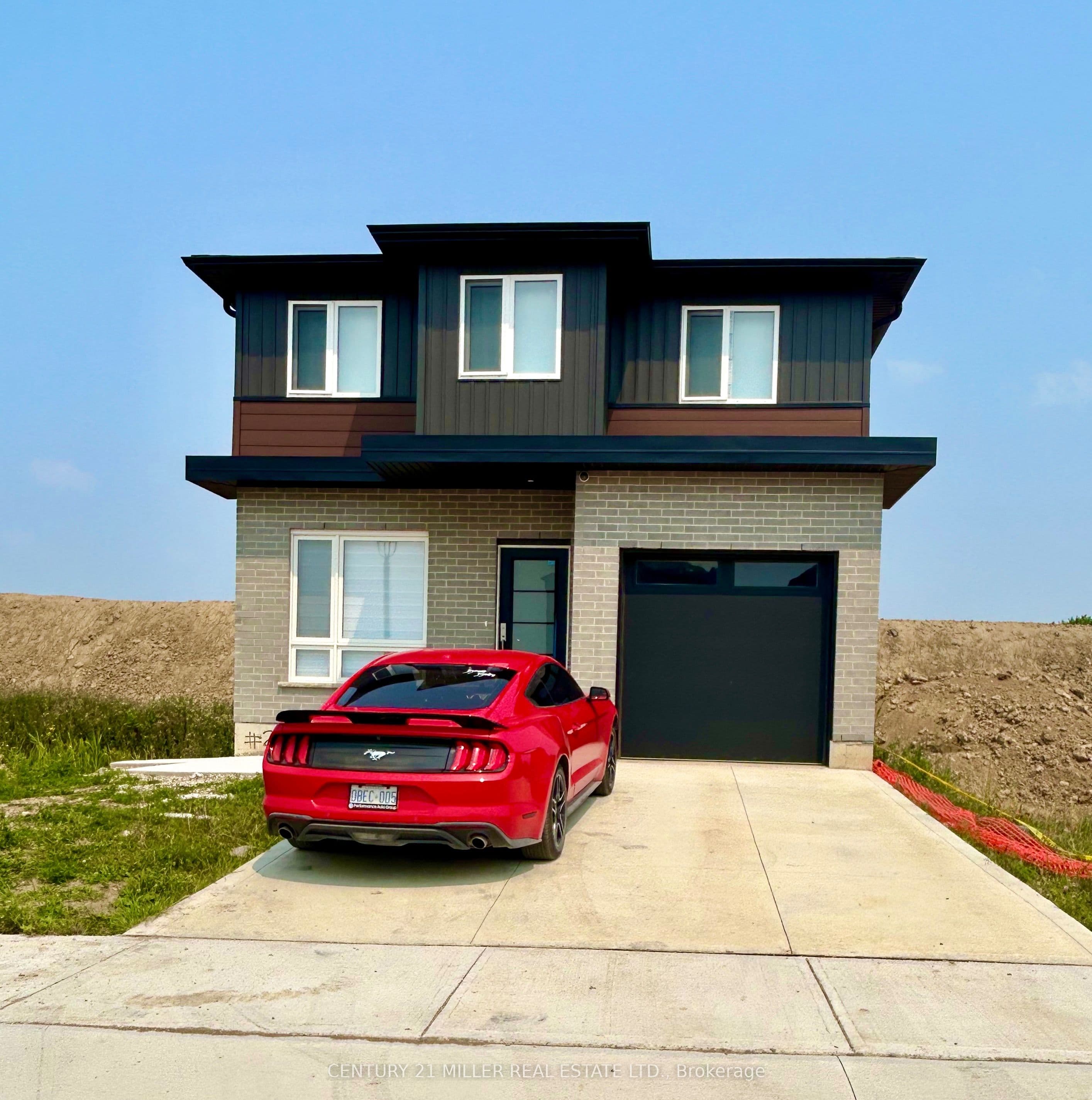 1160 HOBBS Drive, London South, ON N6M 0M2
