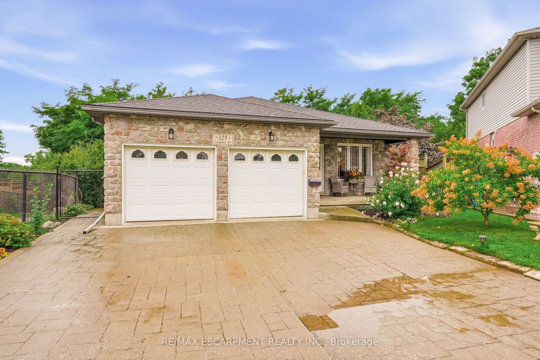 125 Langlaw Drive, Cambridge, ON N1P 1H9