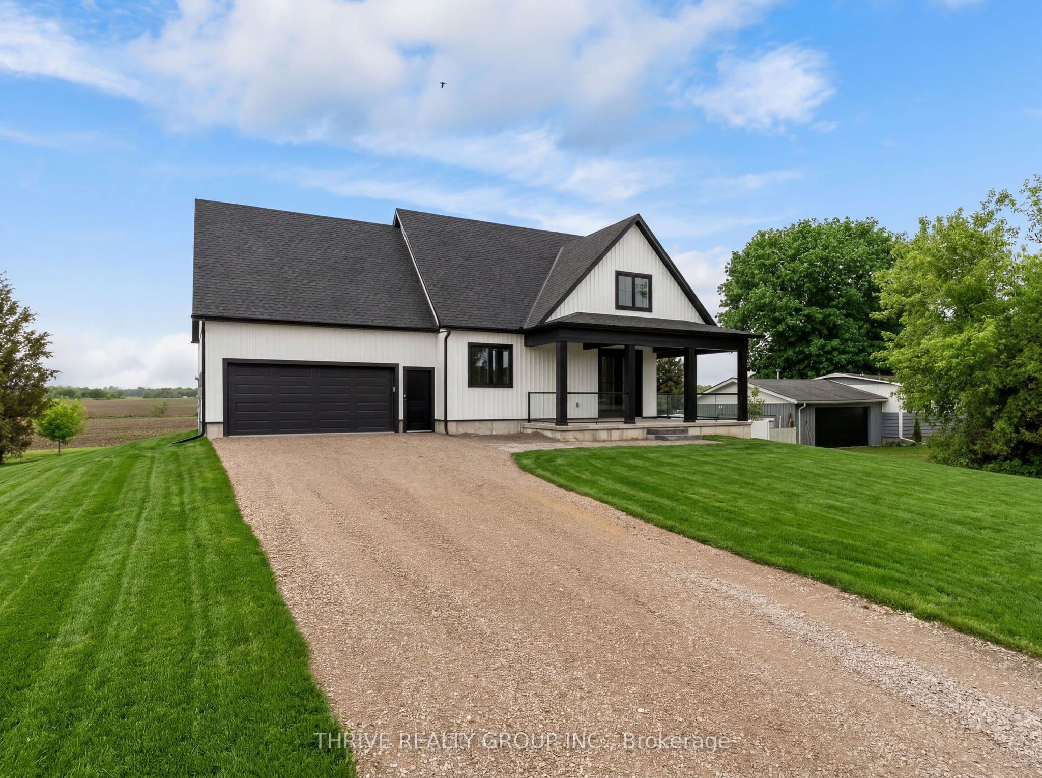 9887 Eric Street, Lambton Shores, ON N0M 2N0