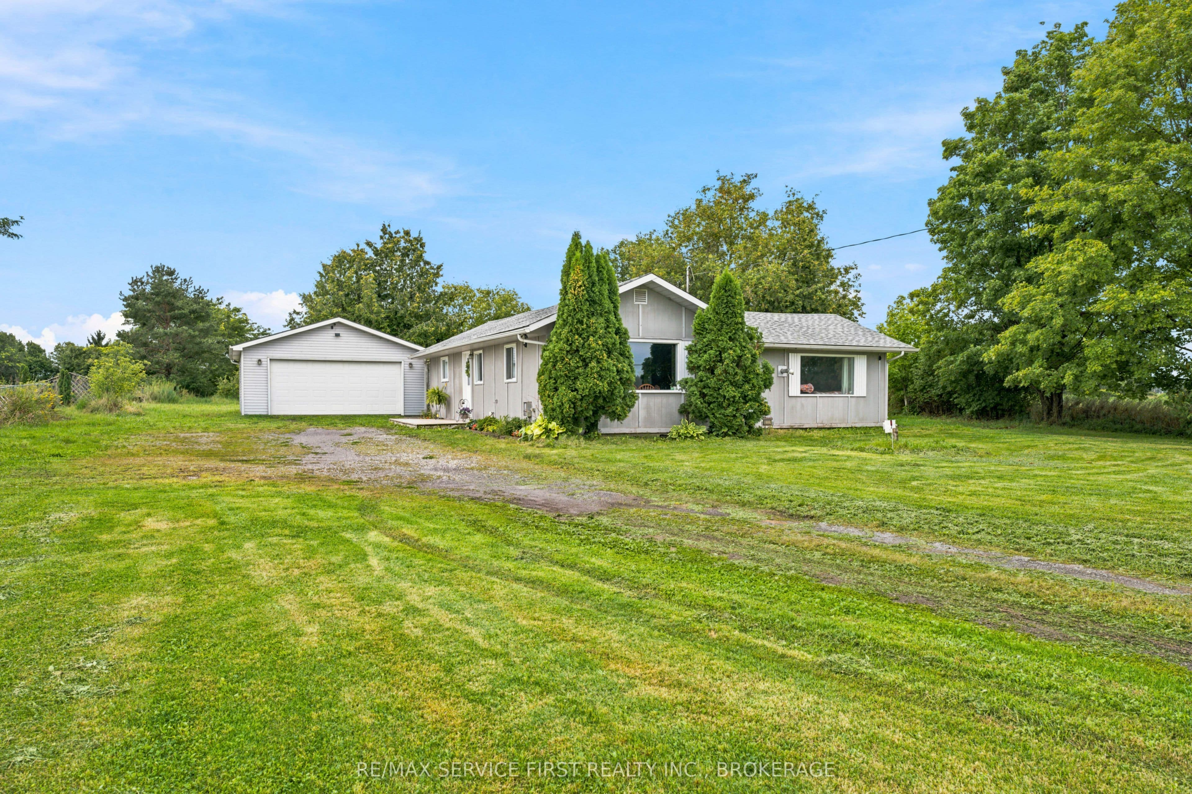 2867 Highway 2, Kingston, ON K7L 5H6