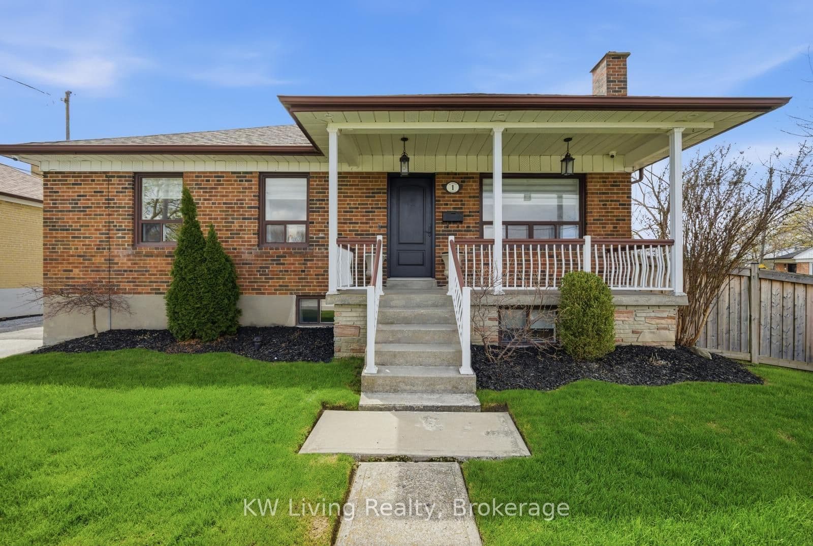 1 Bayford Avenue Main Level, Toronto, ON M3K 1W6