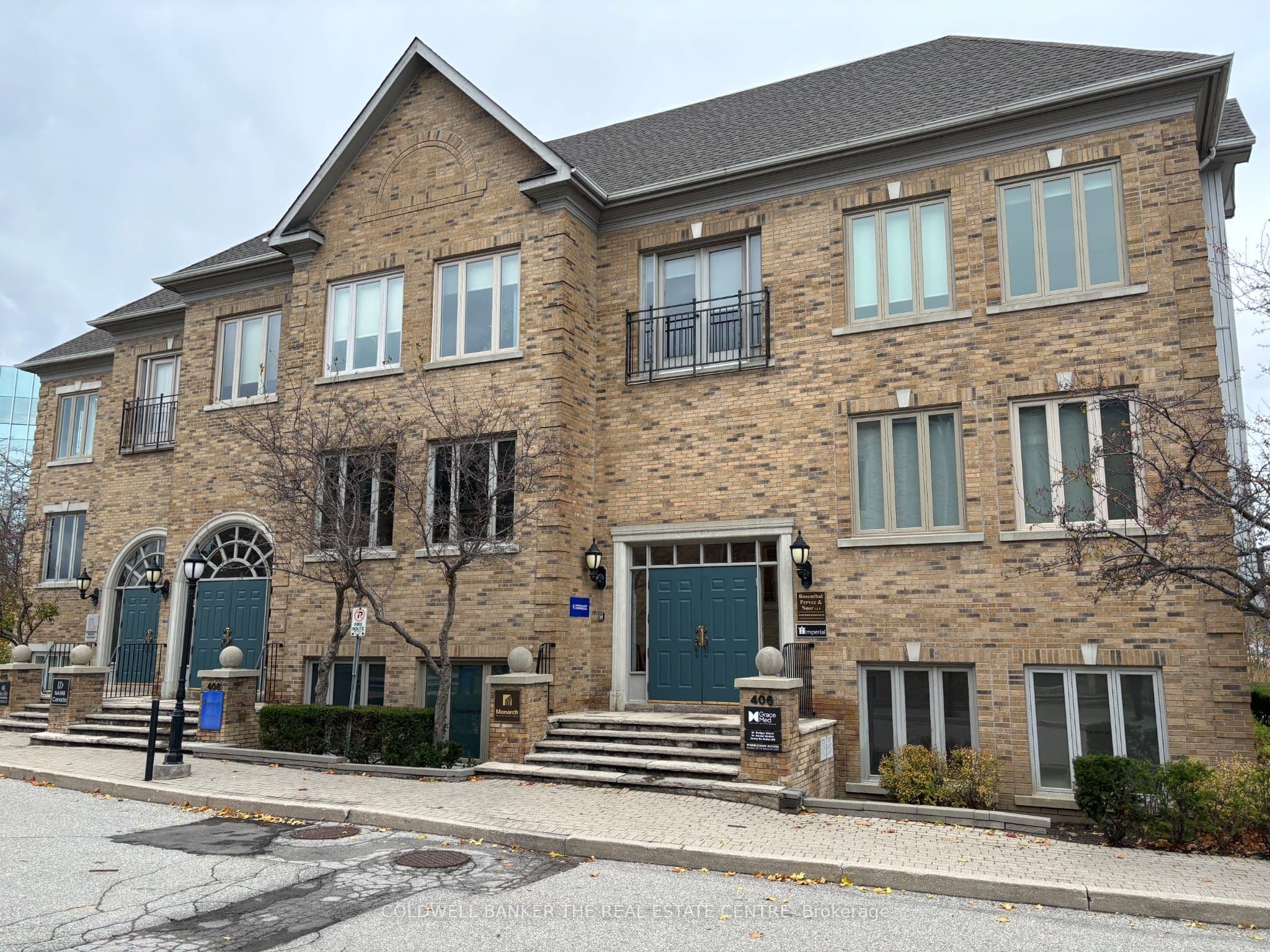 406 North Service Road E 200, Oakville, ON L6H 5R2