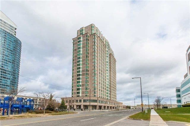 1 Lee Centre Drive PH305, Toronto, ON M1H 3J2