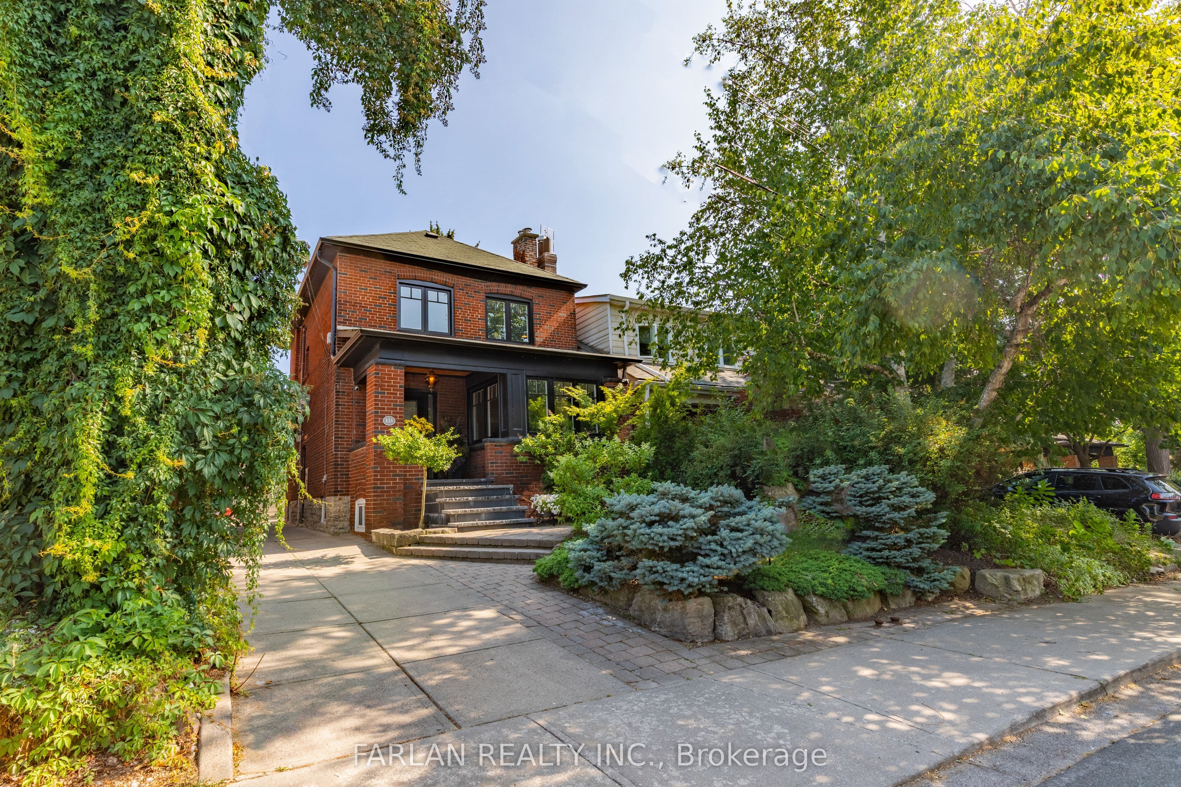133 Deforest Road, Toronto, ON M6S 1J7