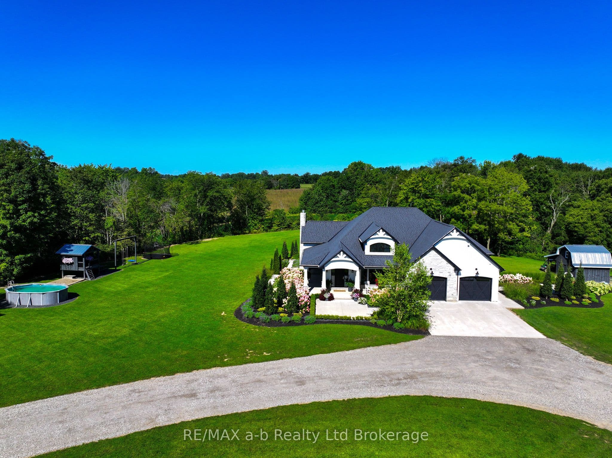 631 Windham 2 Road, Norfolk, ON N0E 1R0