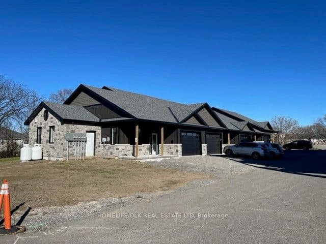 1115 Millwood Avenue, Brockville, ON K6V 0E6