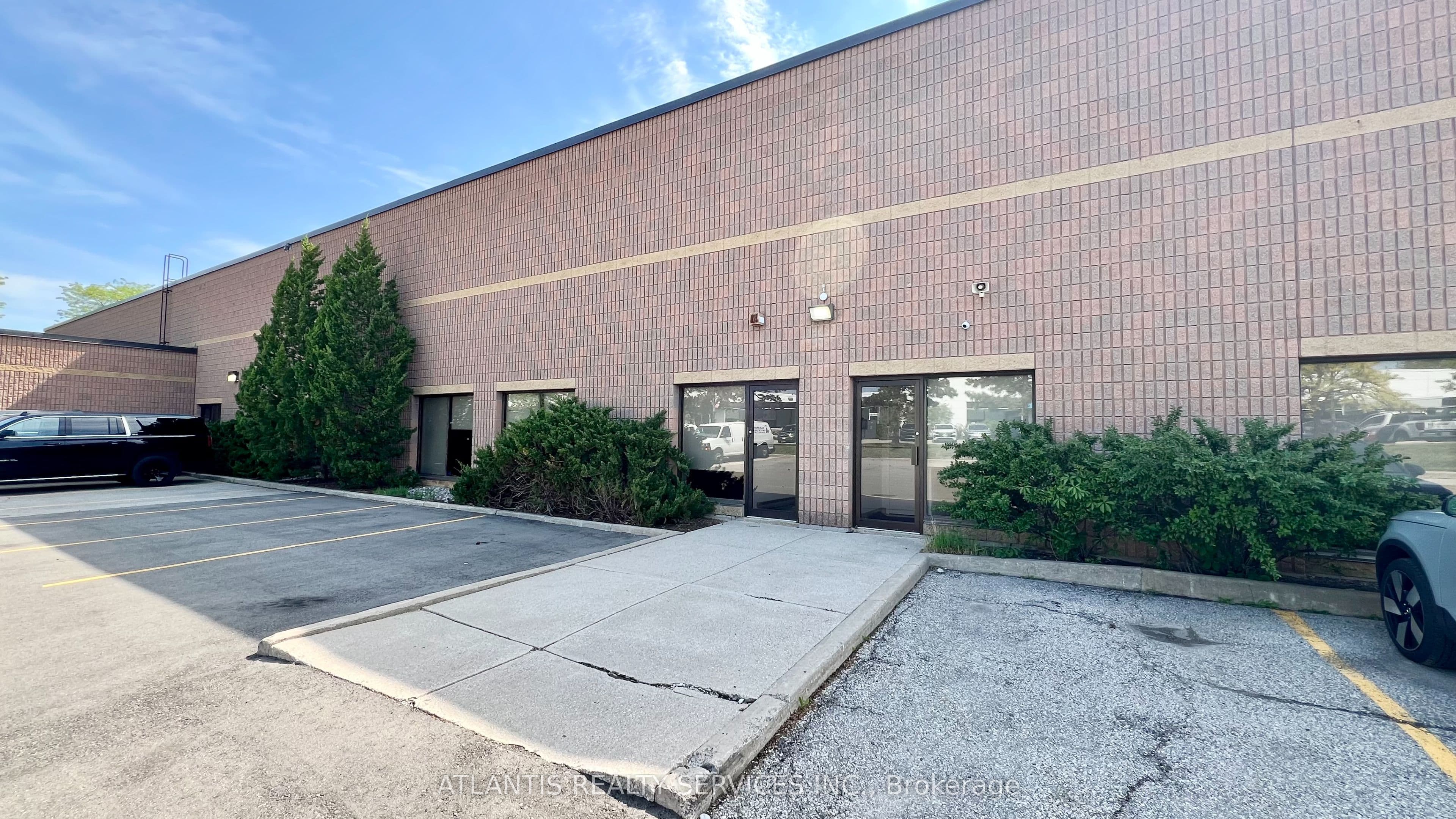 2220 Argentia Road 3-4, Mississauga, ON L5N 2K7