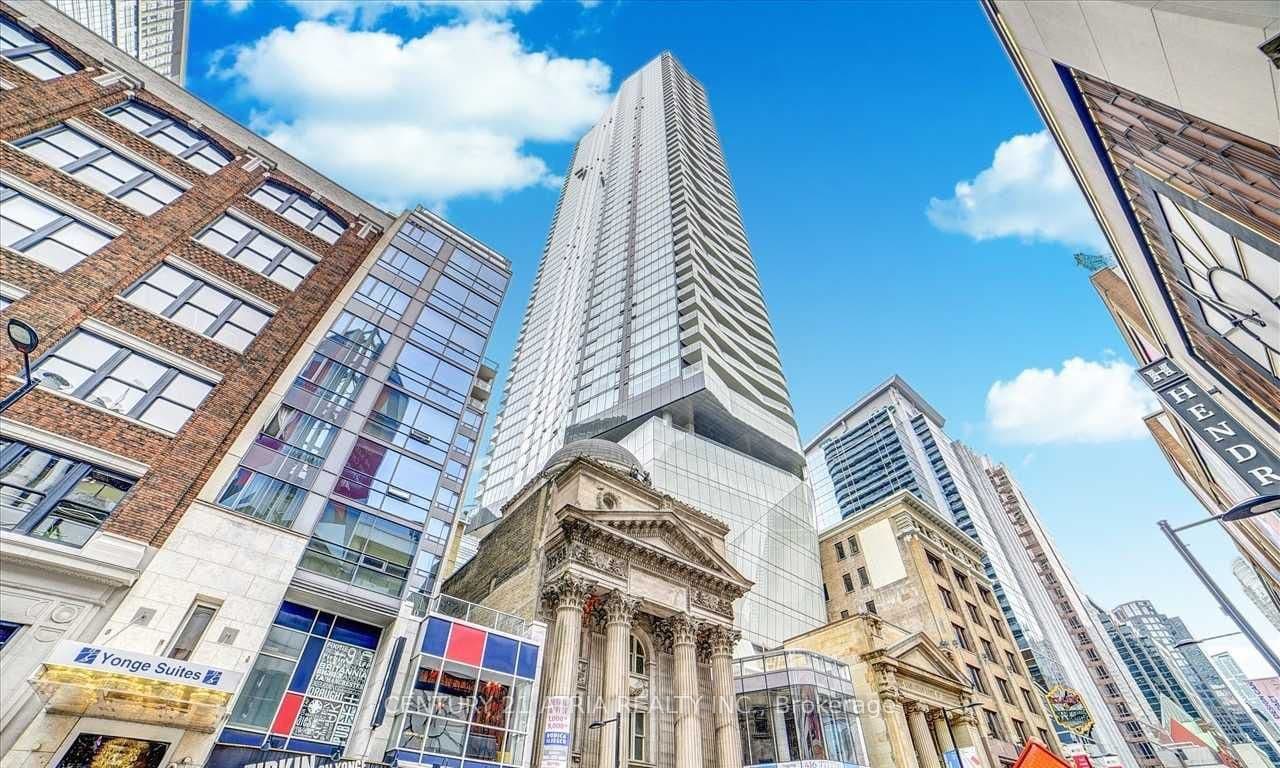 197 Yonge Street 2901, Toronto, ON M5B 0C1