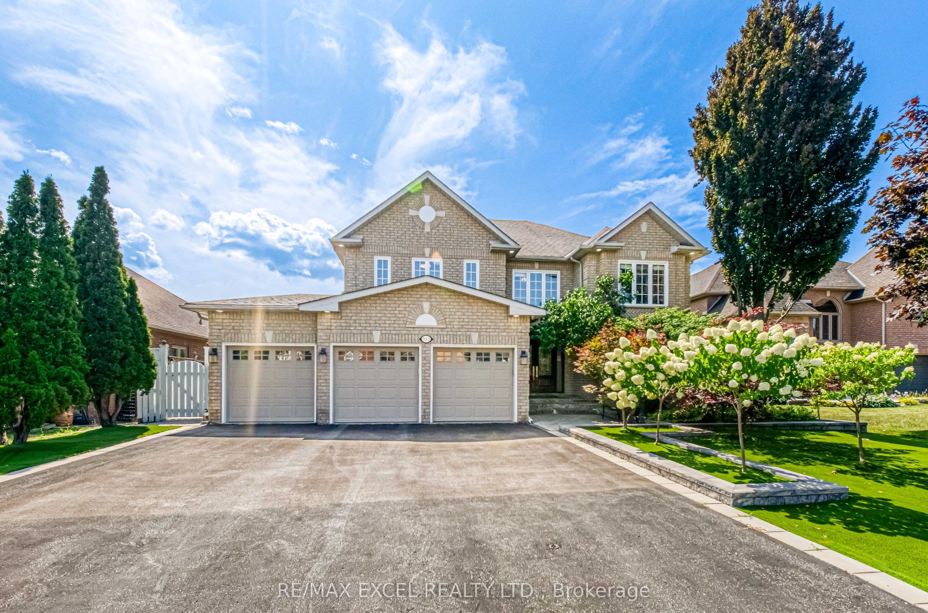 352 Crofters Road, Vaughan, ON L4L 8Y3