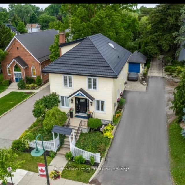 99 Argyle Street N, Haldimand, ON N3W 1B8
