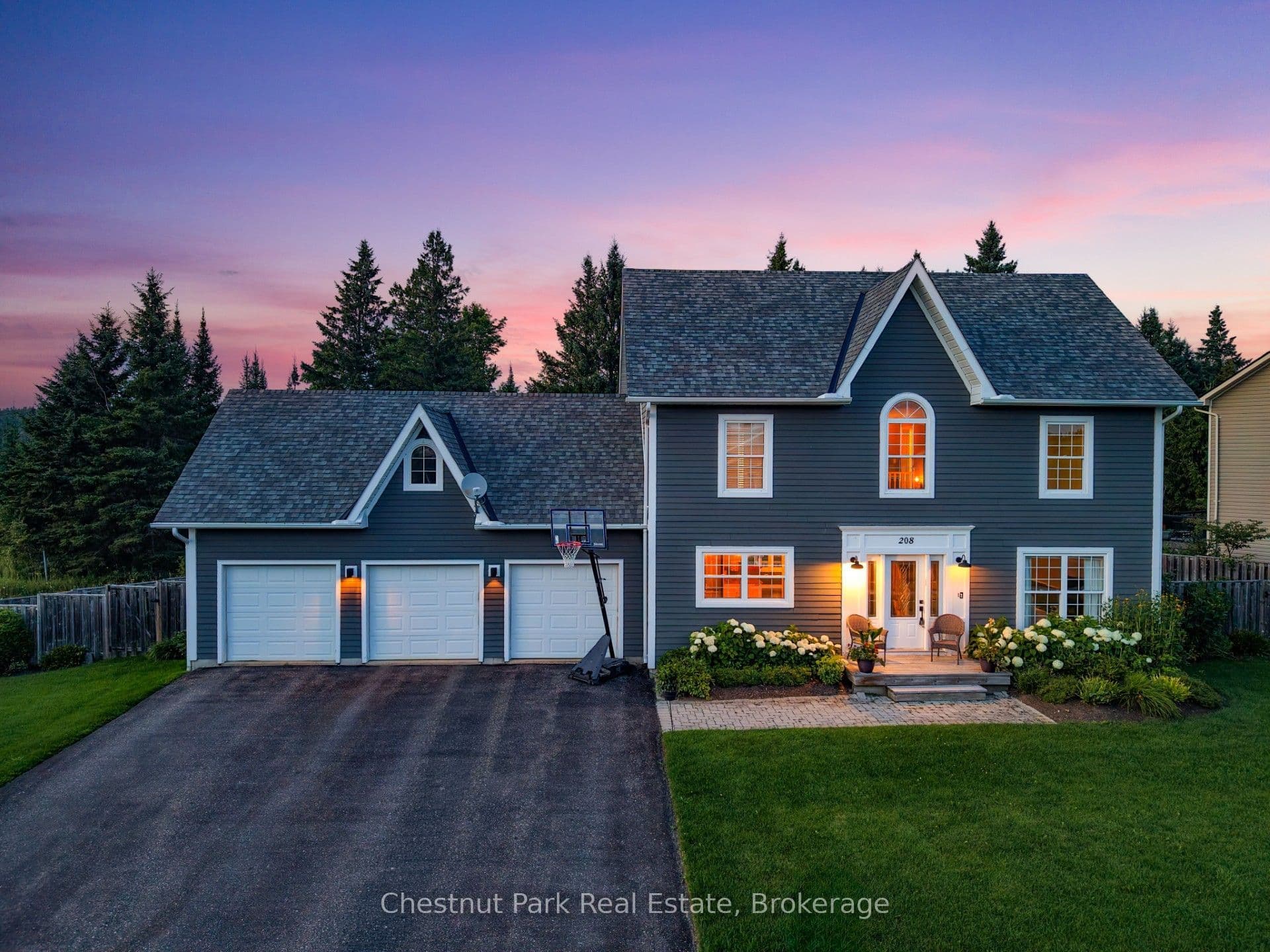 208 Covered Bridge Trail, Bracebridge, ON P1L 1Y3
