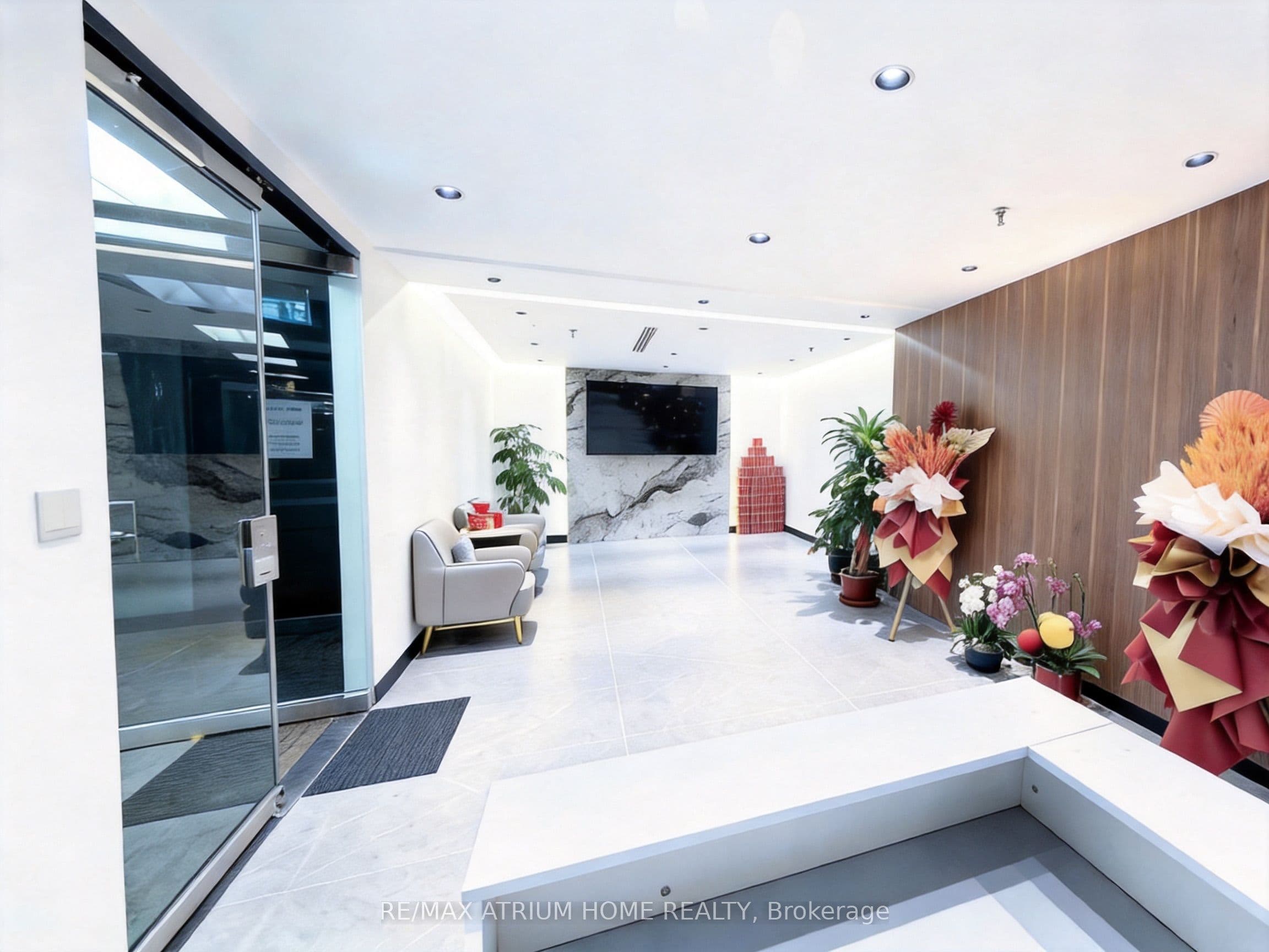 3190 Steeles Avenue E, Markham, ON L3R 1G9