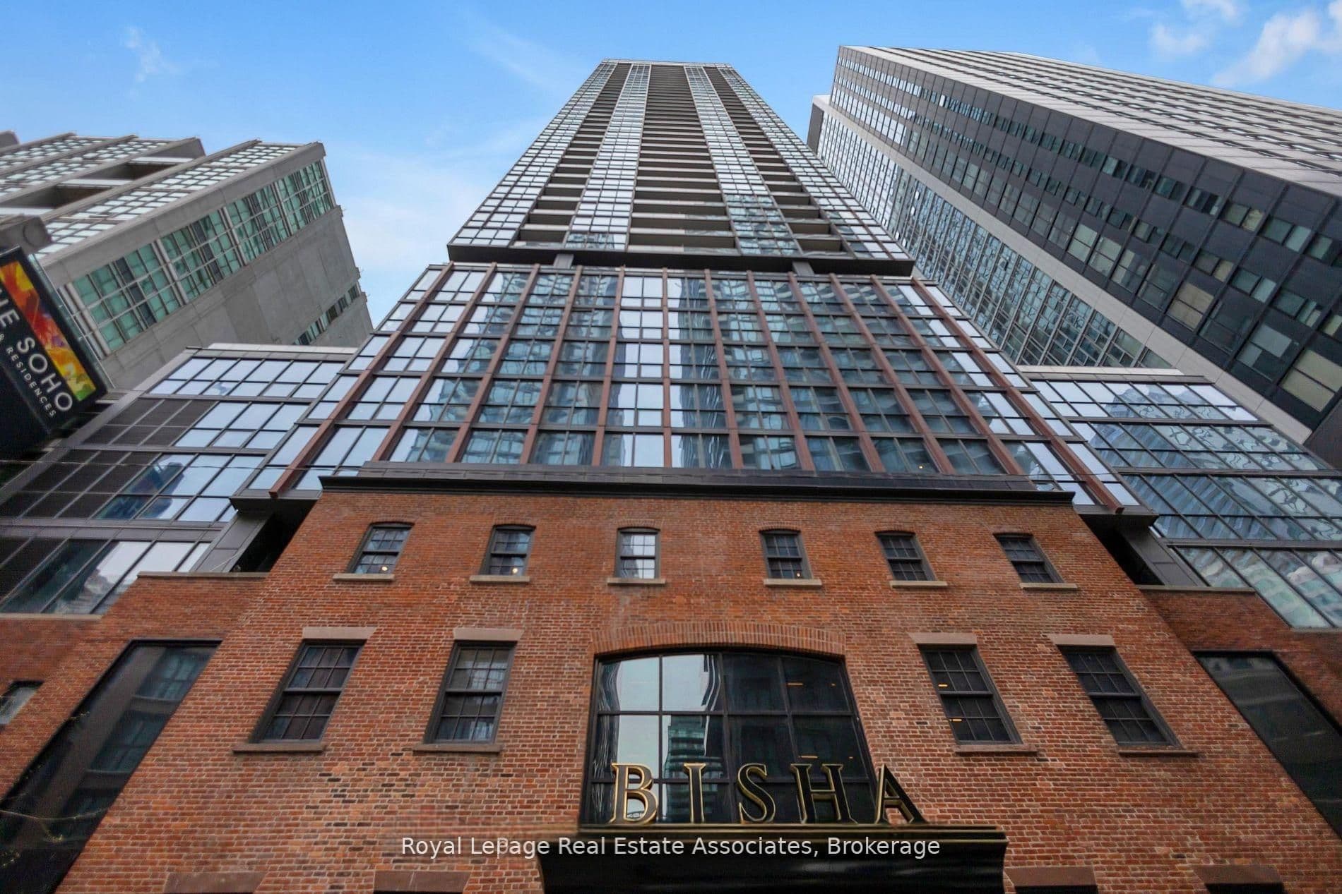 88 Blue Jays Way 1604, Toronto, ON M5V 0L7