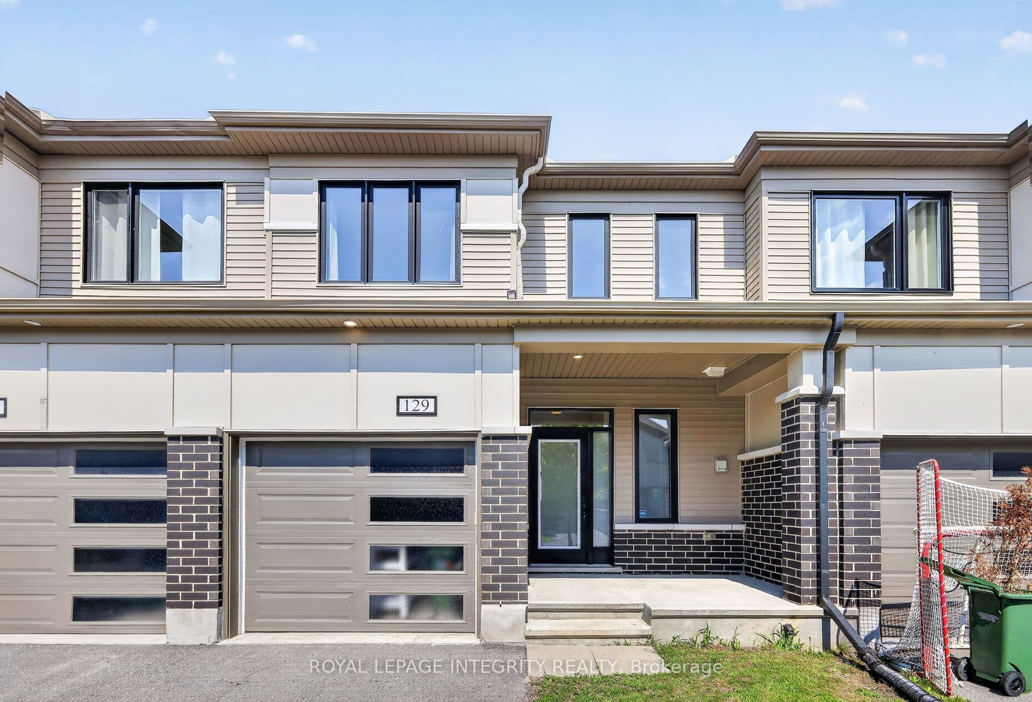 129 Umbra Place, Barrhaven, ON K2J 6N7