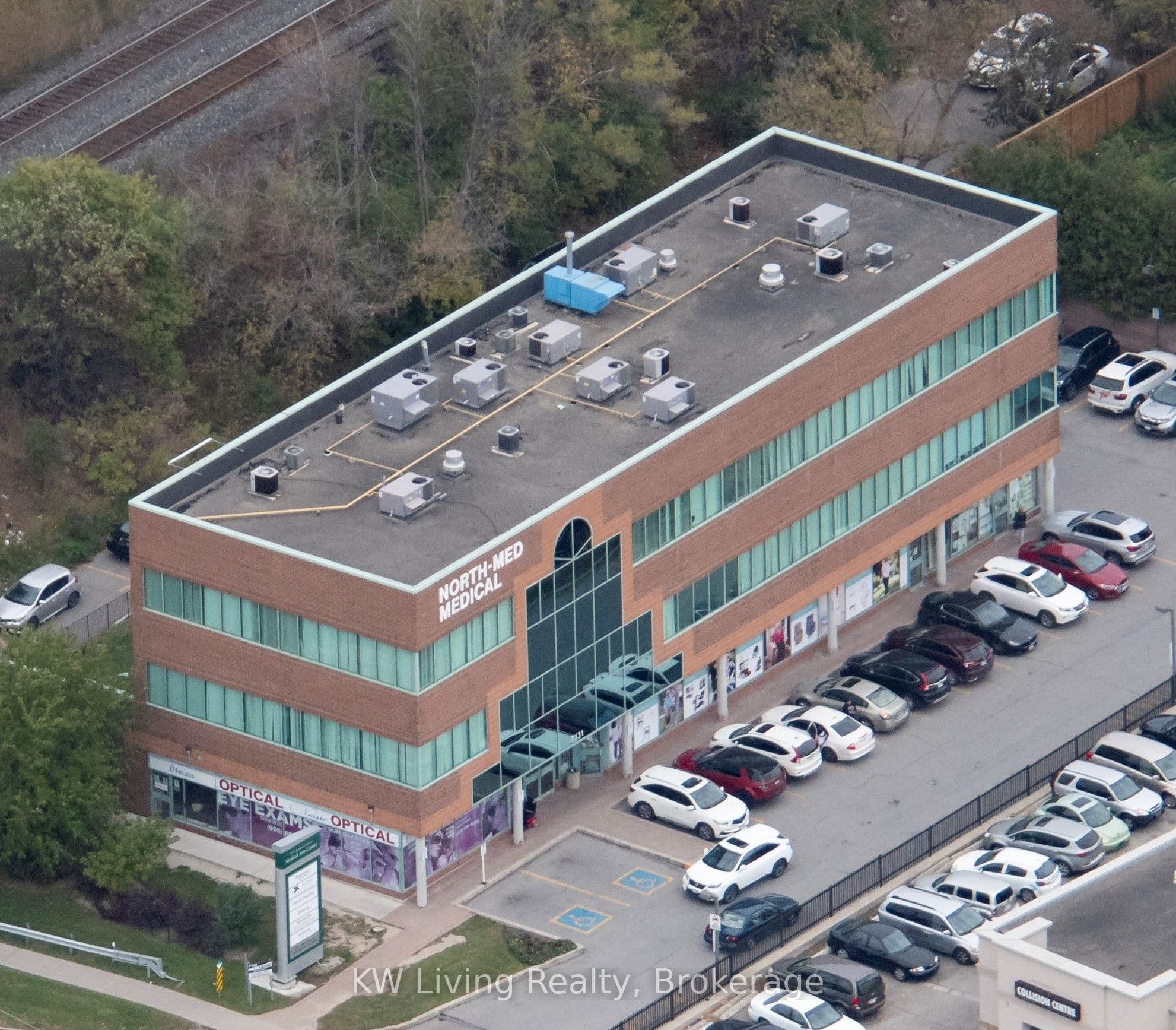 7131 Bathurst Street 303, Vaughan, ON L4J 2J7