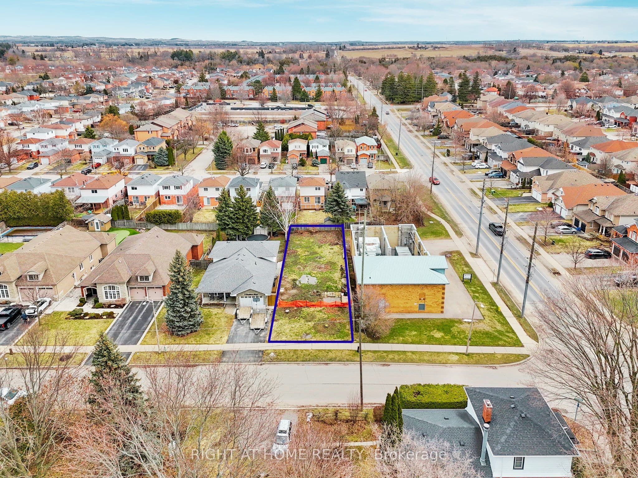 7 BRADSHAW Street, Clarington, ON L1C 2H4