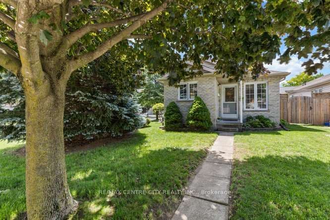 463 Exmouth Circle, London East, ON N5V 5G5