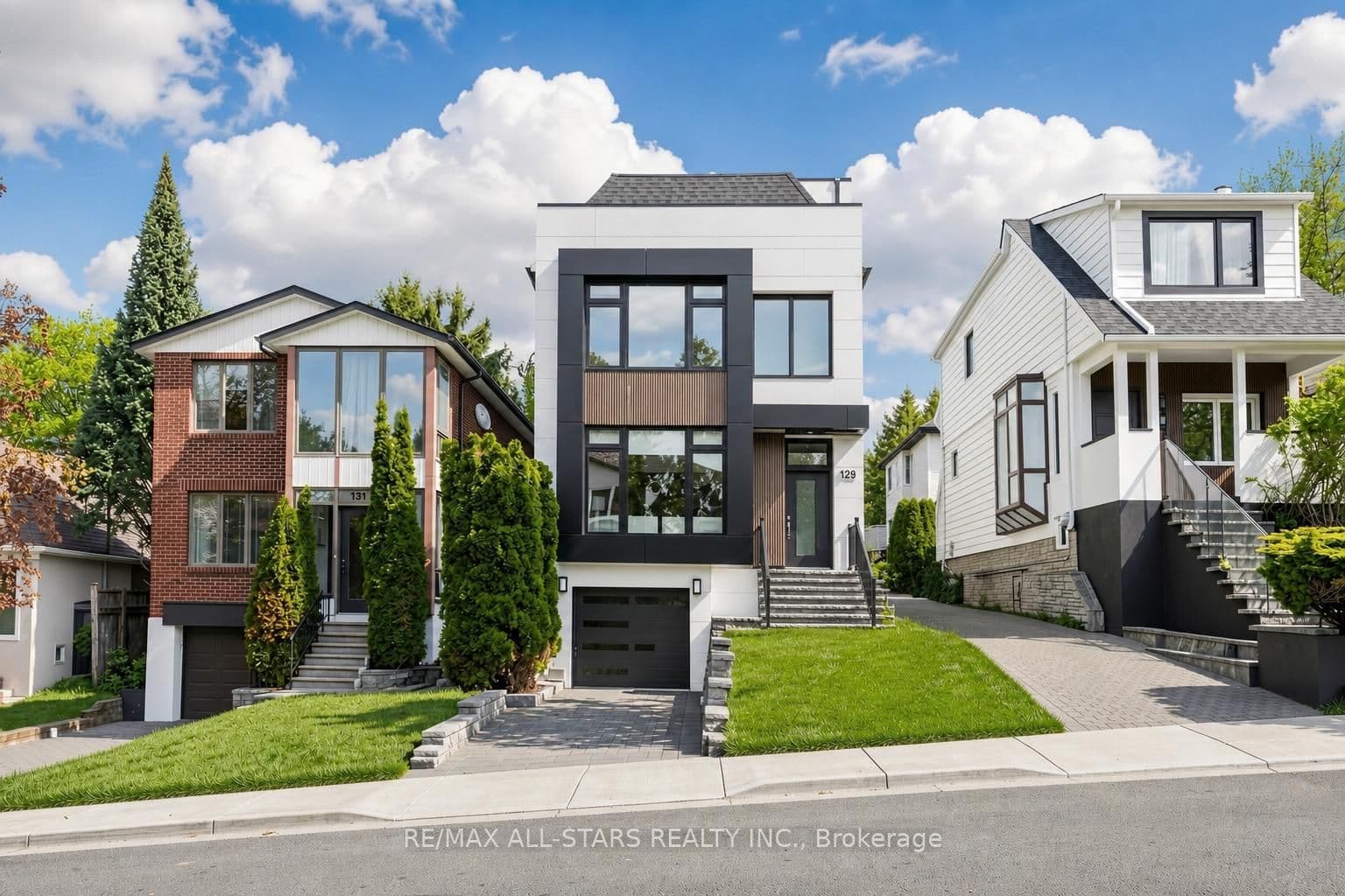 127 Banff Road, Toronto, ON M4P 2P6