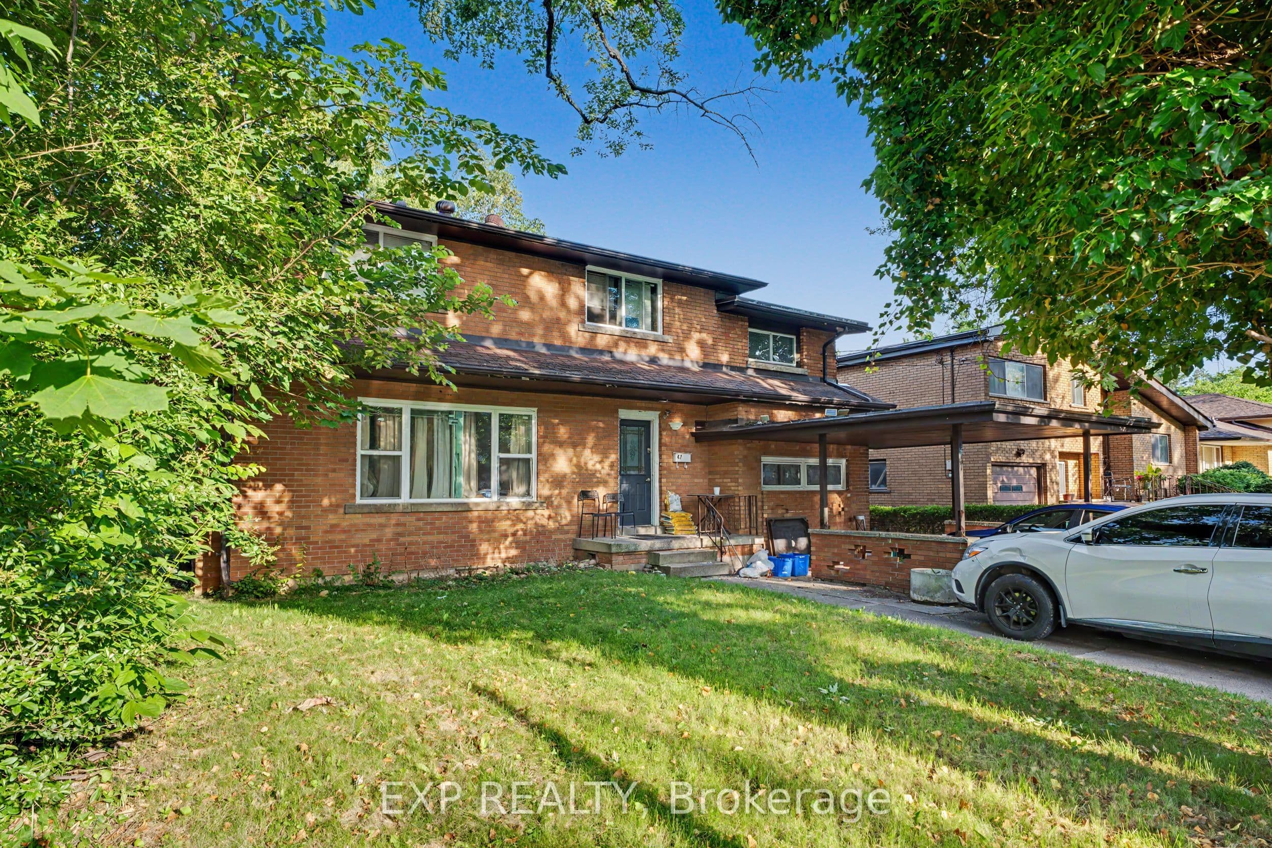 47 Bowman Street, Hamilton, ON L8S 2T5