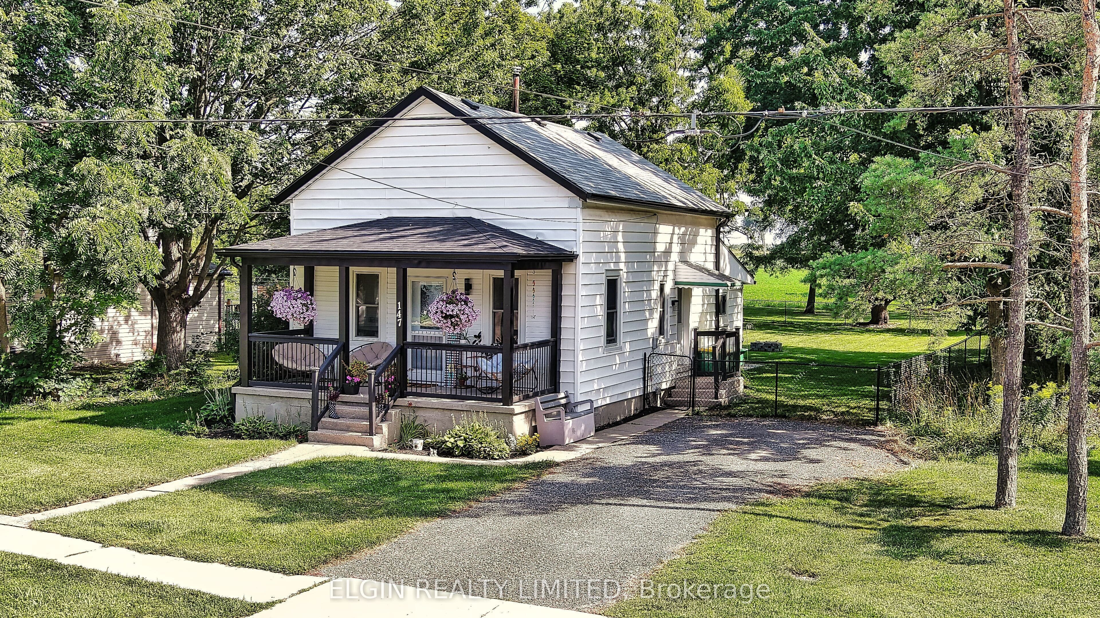 147 Victoria Street, Southwest Middlesex, ON N0L 1M0