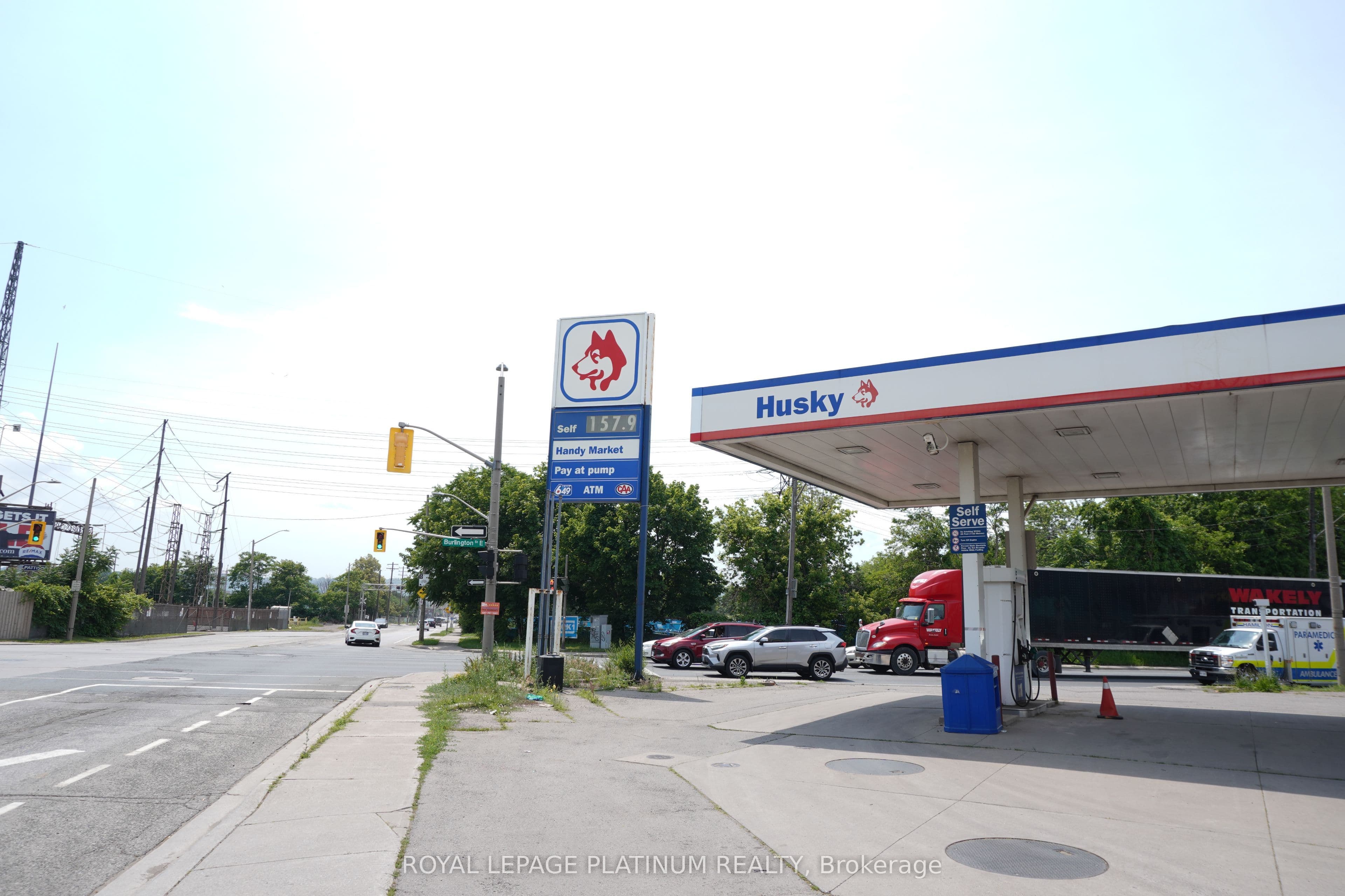 963 Burlington Street E, Hamilton, ON L8L 4K6