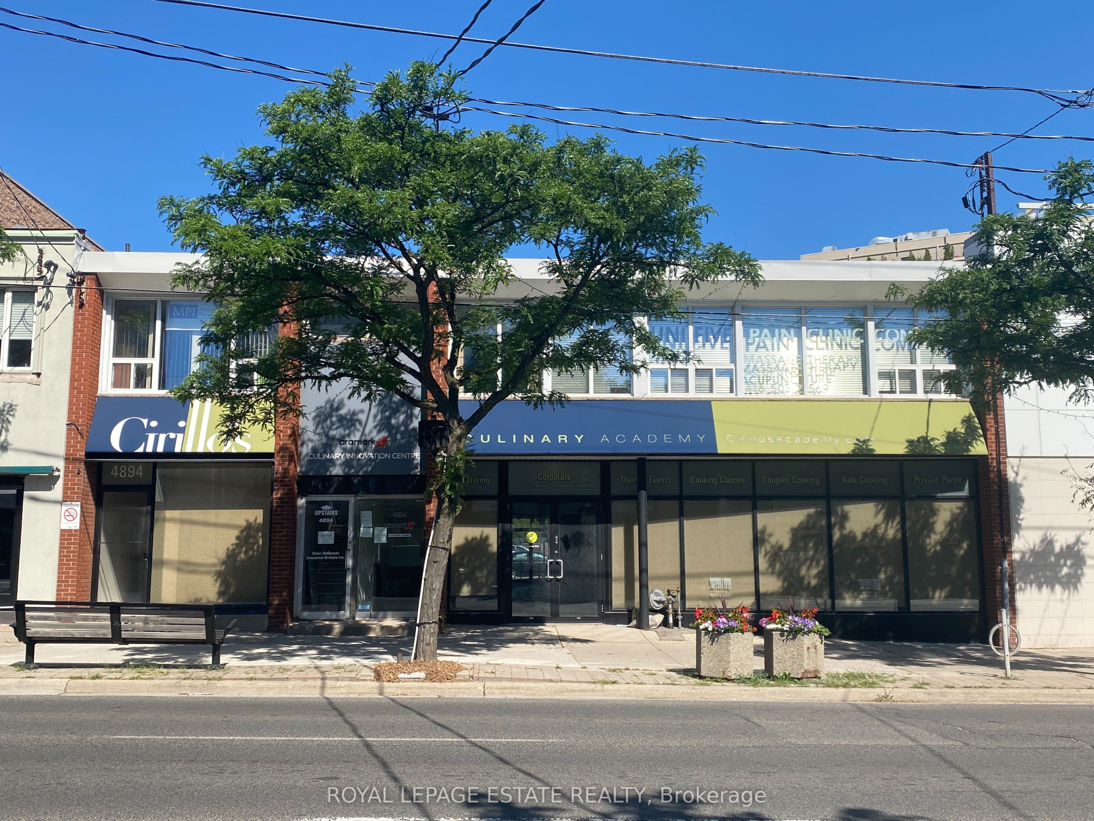 4894-4896 Dundas Street W 202A, Toronto, ON M9A 1B5