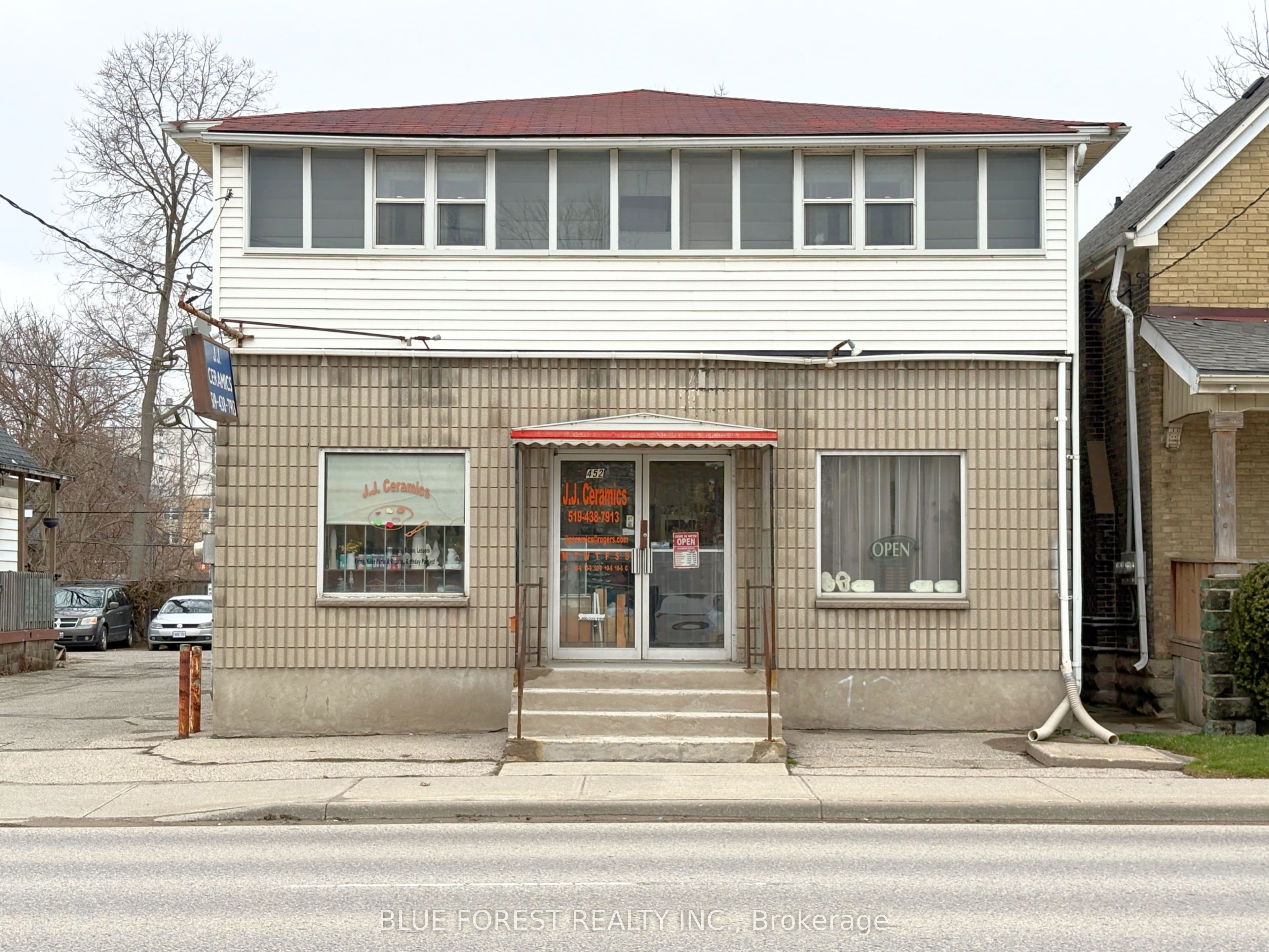 452 Horton Street, London East, ON N6B 1M3