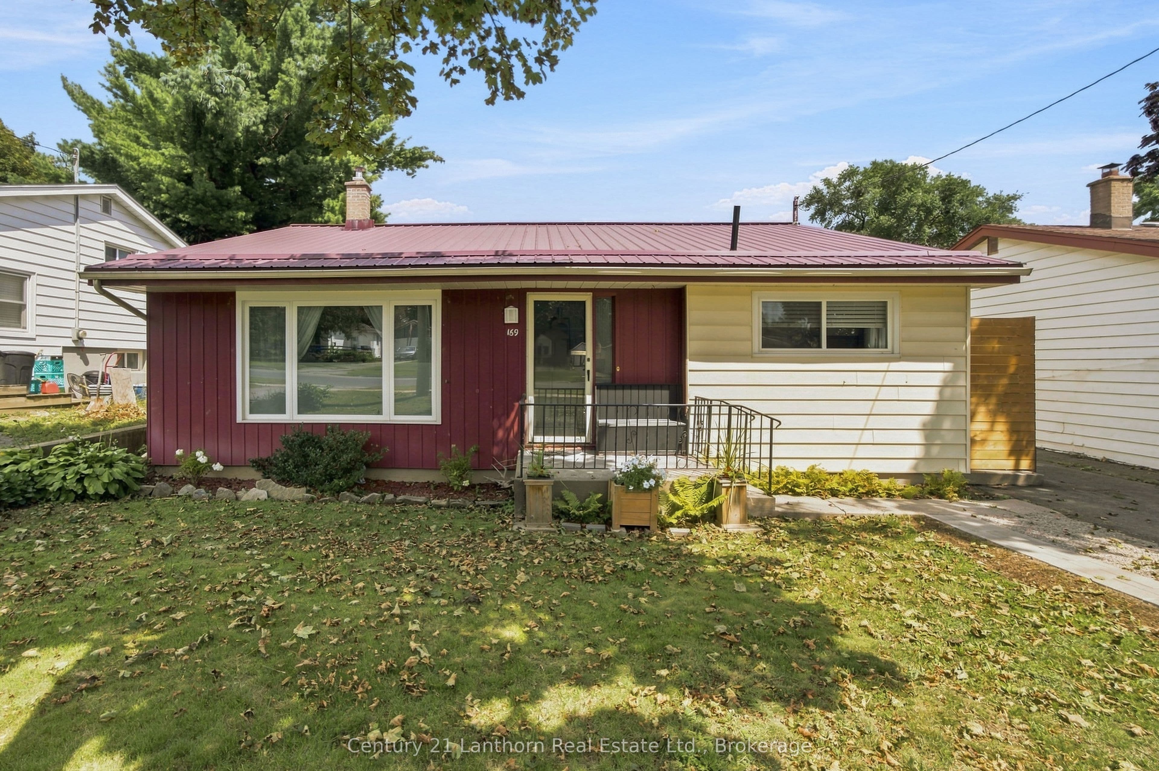 169 Farley Avenue, Belleville, ON K8N 4L3