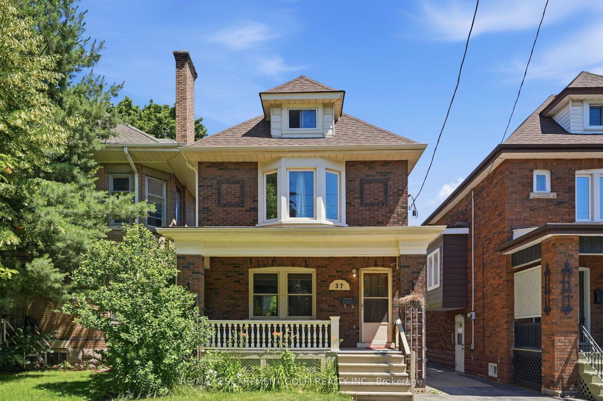 37 Maplewood Avenue, Hamilton, ON L8M 1W6