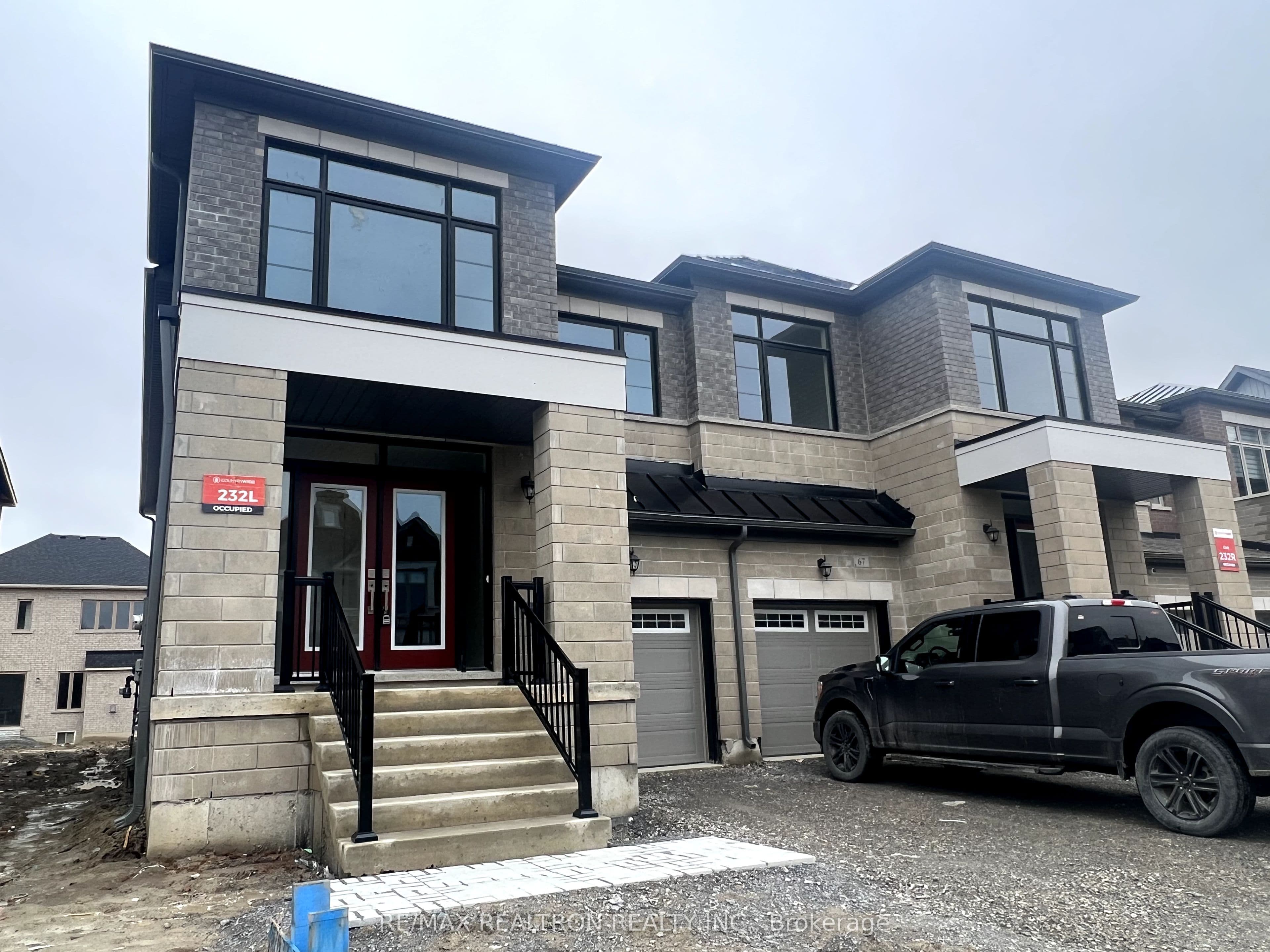 65 Kentledge Avenue, East Gwillimbury, ON L9N 0V9