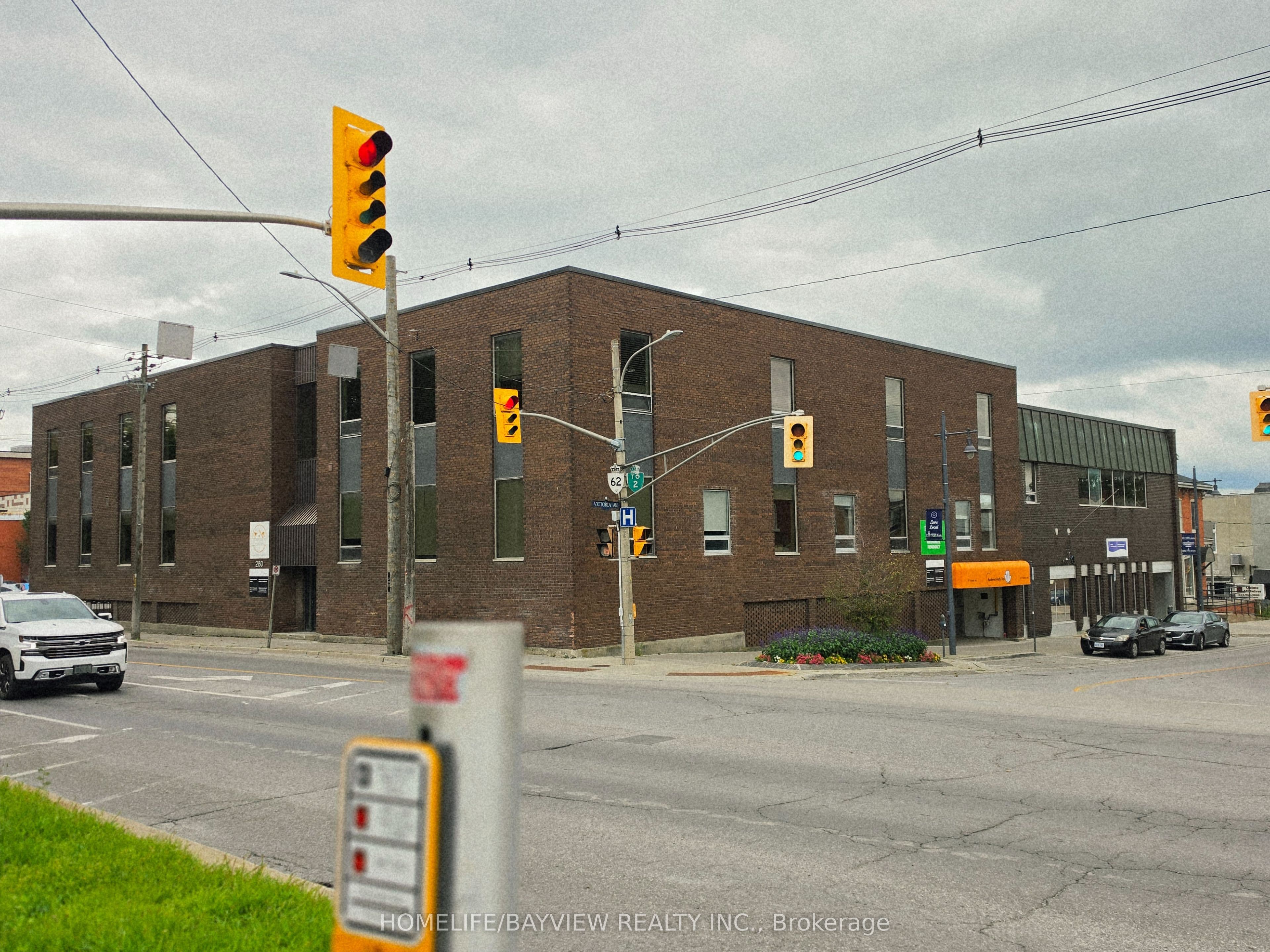 15 VICTORIA Avenue 202, Belleville, ON K8N 1Z5