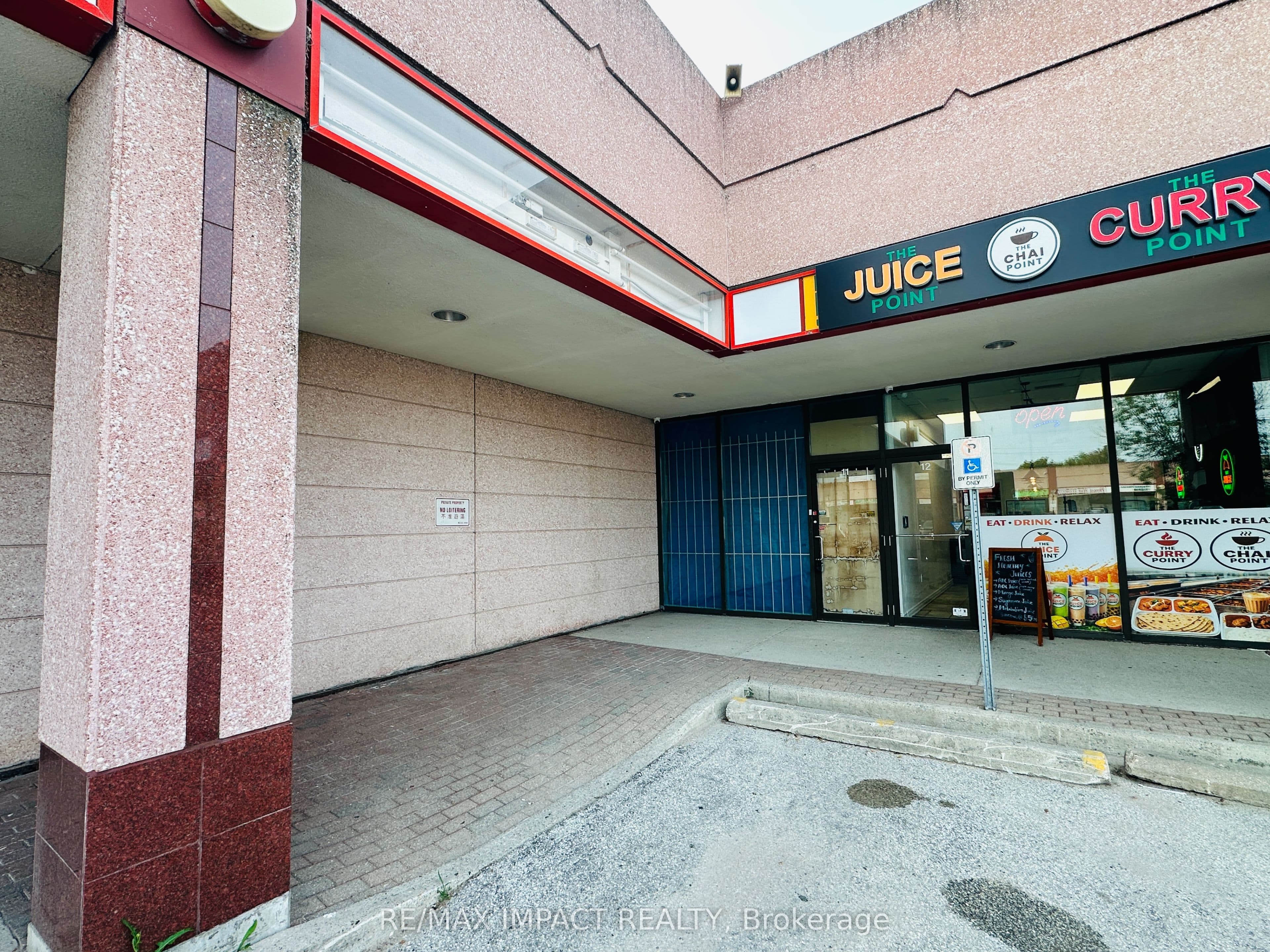 8 Glen Watford Drive G11, Toronto, ON M1S 2C1