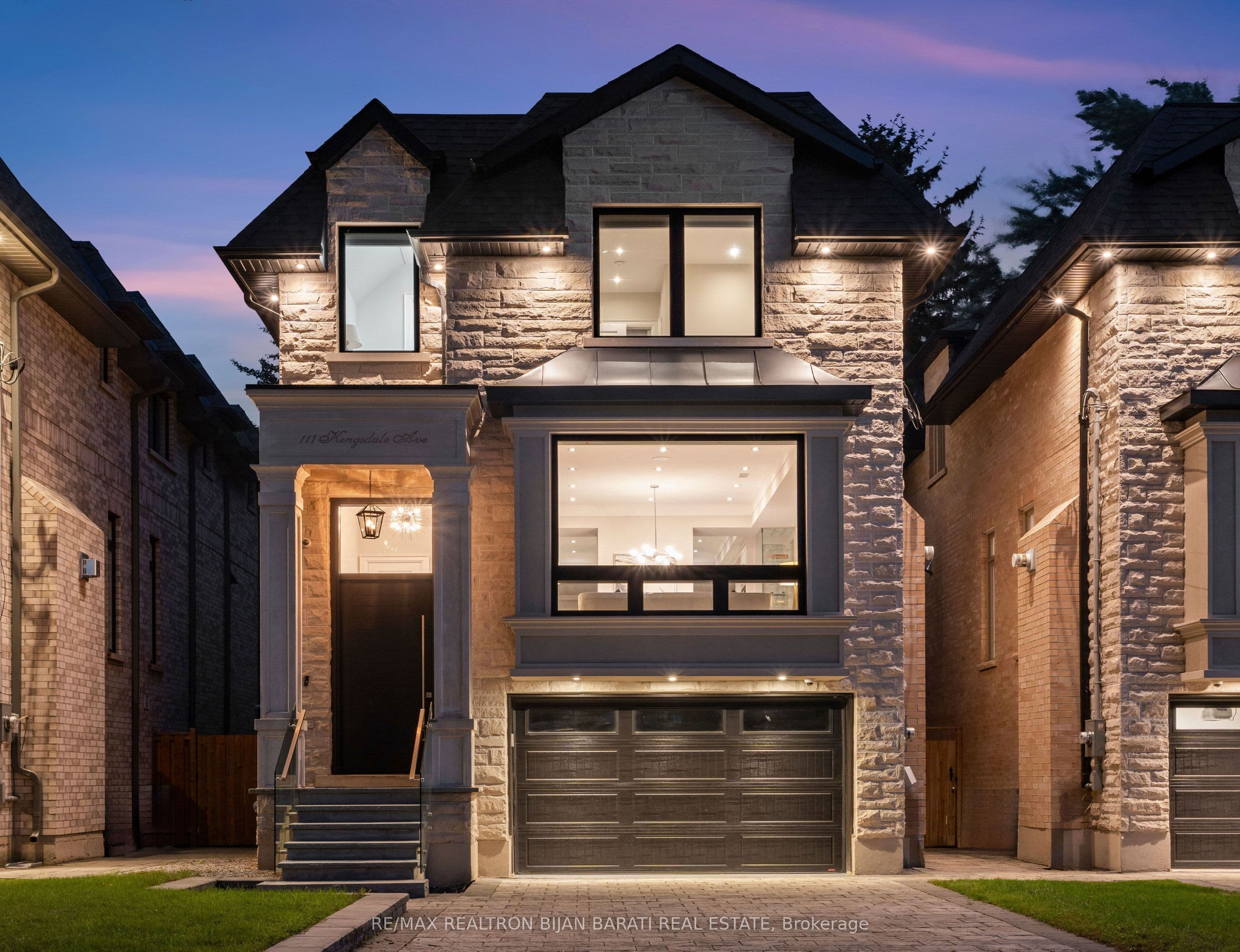 111 Kingsdale Avenue, Toronto, ON M2N 3W5