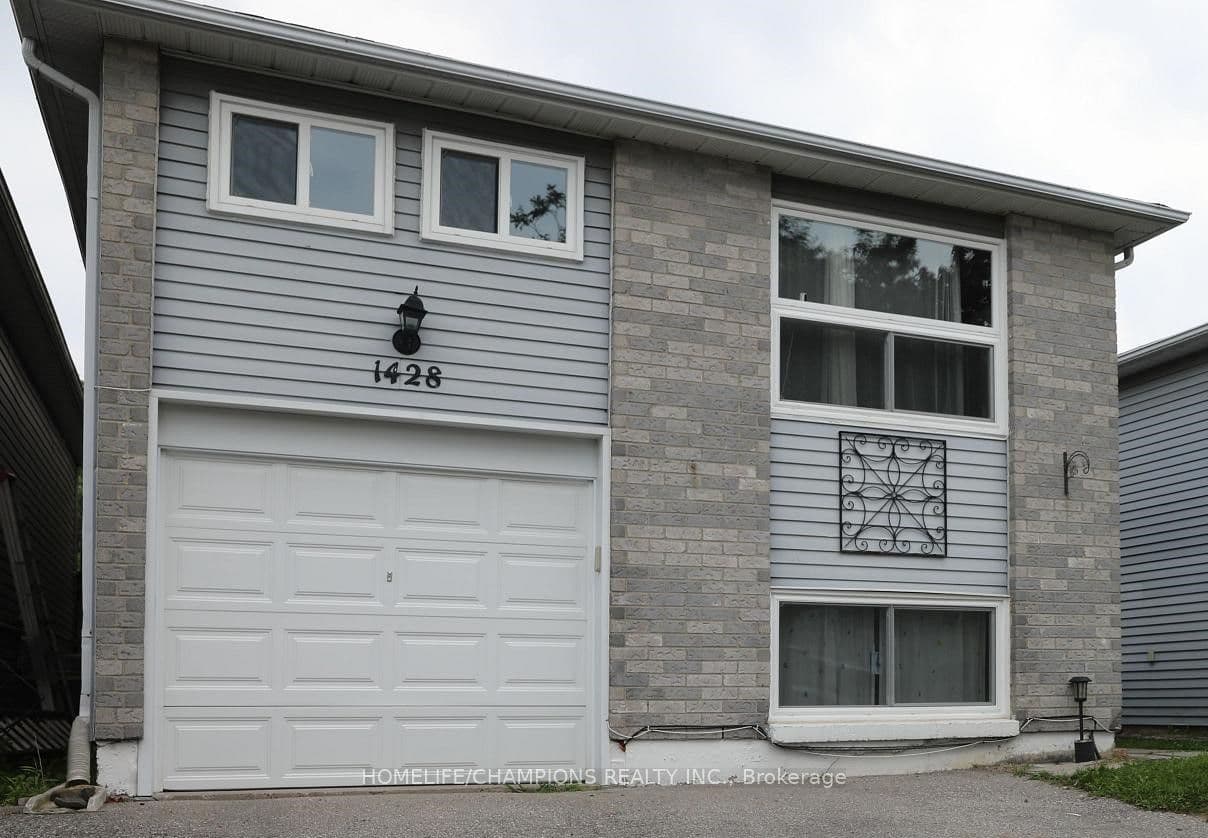 1428 Outlet Drive, Oshawa, ON L1J 7Z5