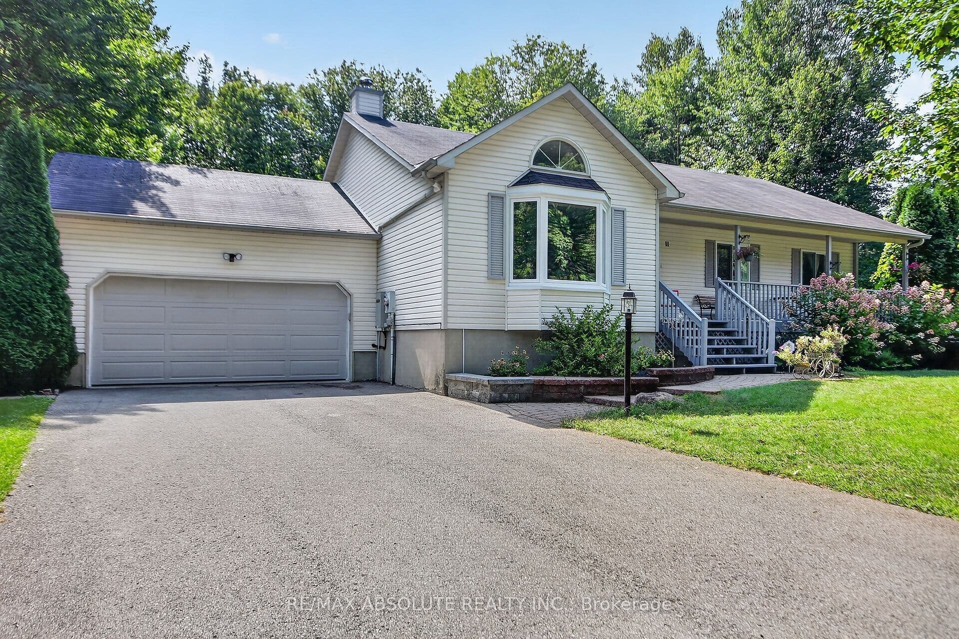 11 Flesher Crescent, North Grenville, ON K0G 1J0