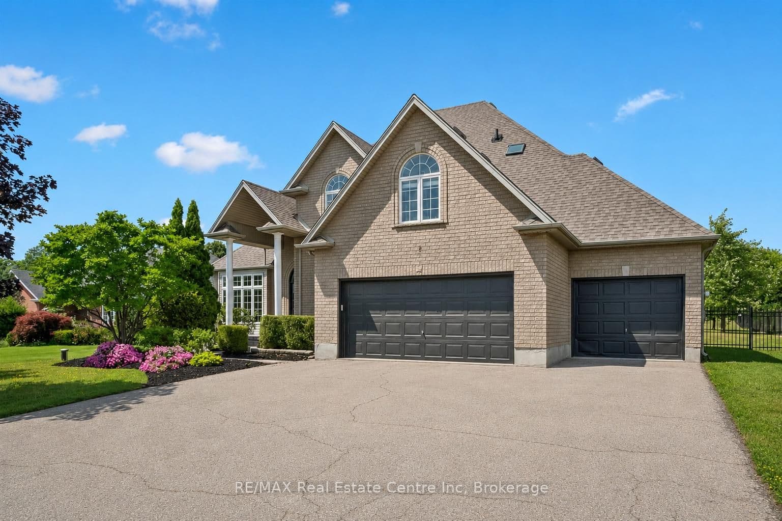 12 TELFER GLEN Street, Puslinch, ON N0B 2C0