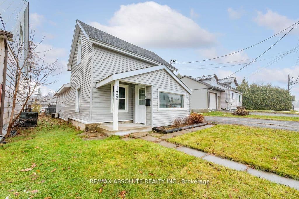 132 Edward Street S, Arnprior, ON K7S 2X4