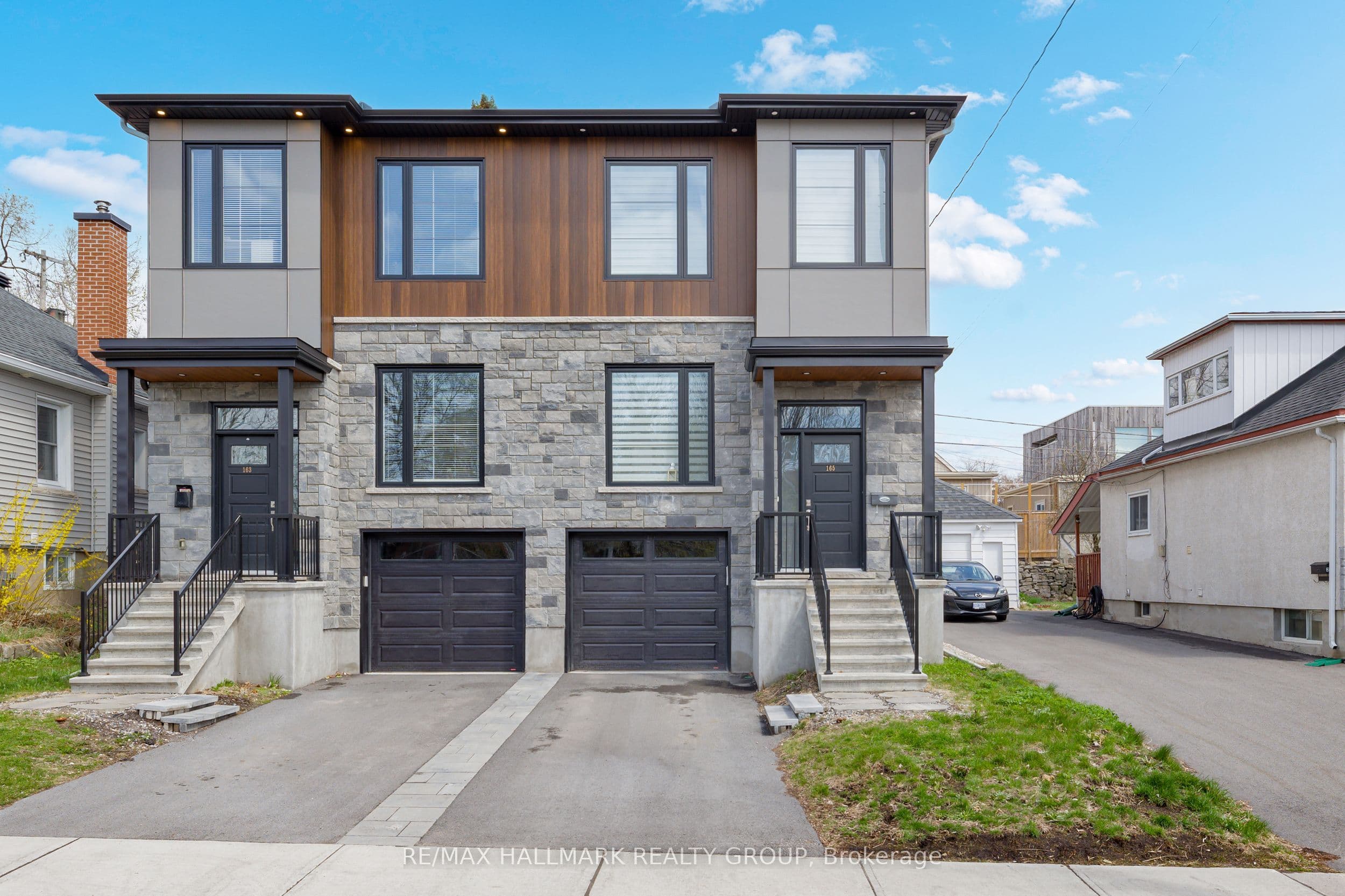 163 Longpre Street, Vanier and Kingsview Park, ON K1L 7J5