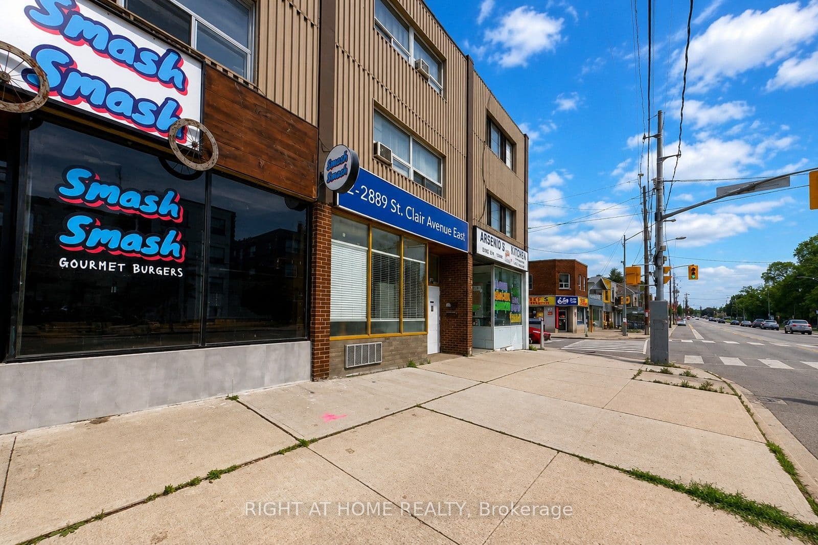 2889 St Clair Avenue E C, Toronto, ON M4B 1N5
