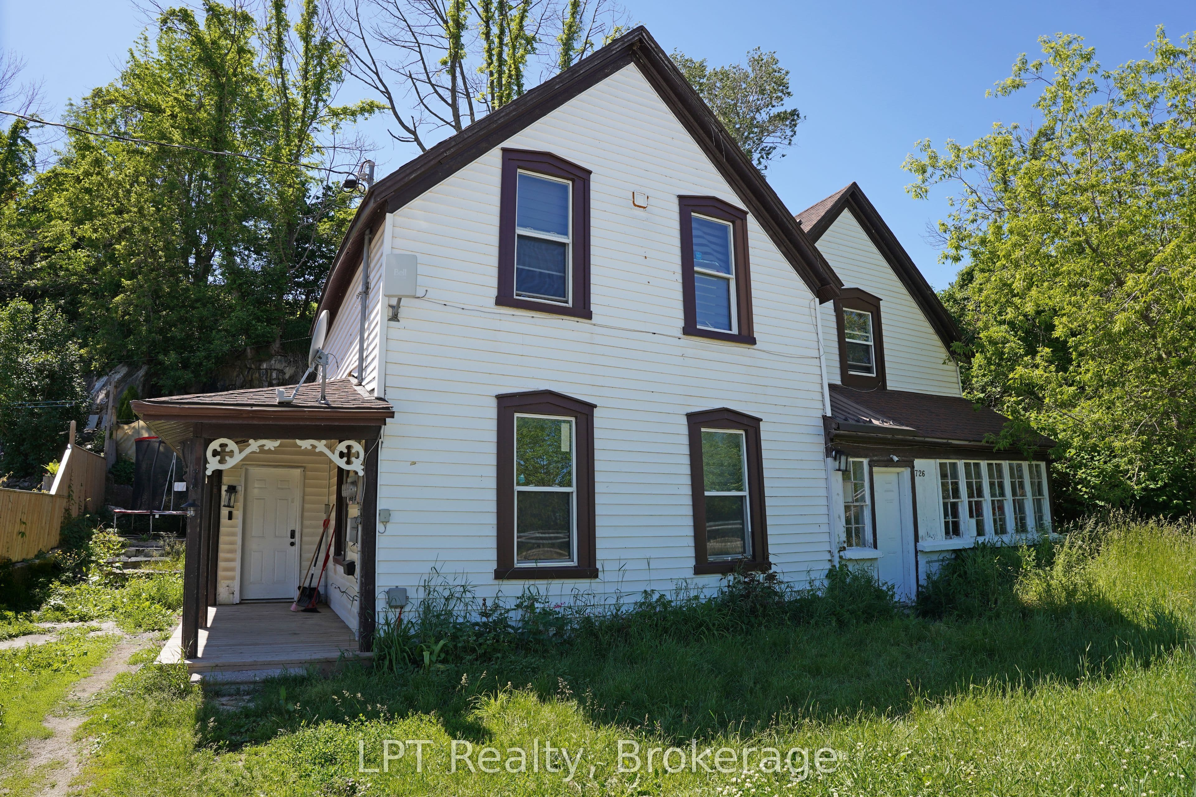 726 Berford Street, South Bruce Peninsula, ON N0H 2T0