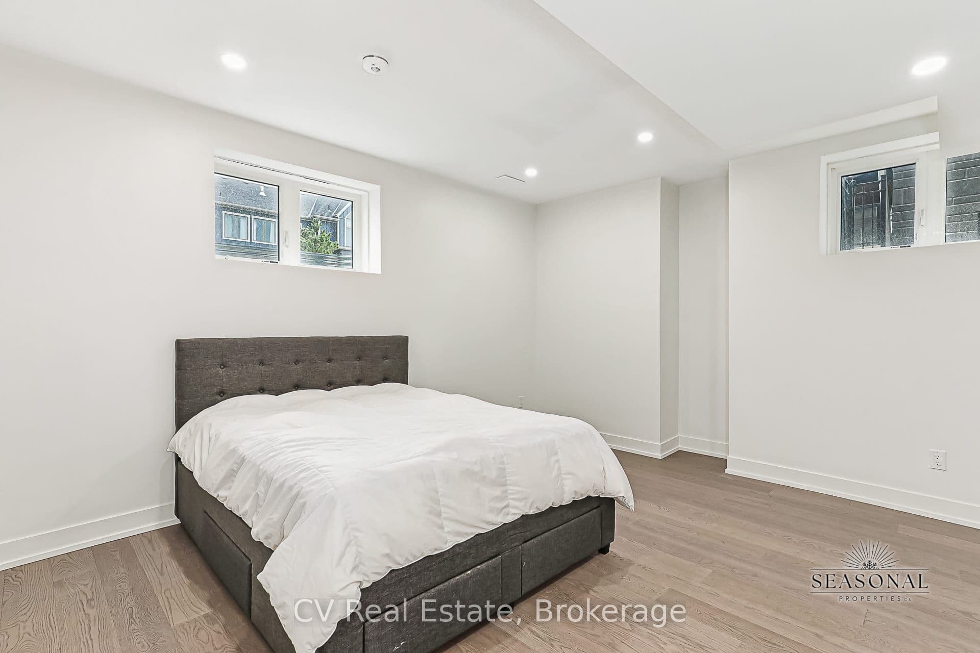 157 Springside Crescent, Blue Mountains, ON L9Y 5L3