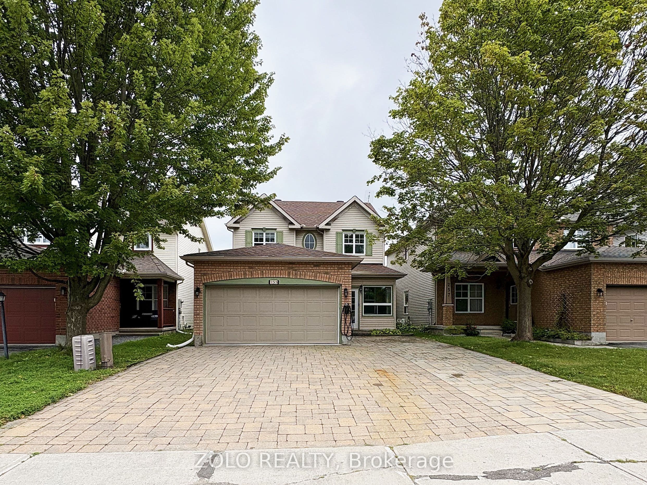 255 Stoneway Drive, Barrhaven, ON K2G 6E9