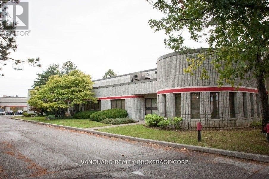 1111 Flint Road Unit 22, Toronto, ON M3J 3C7