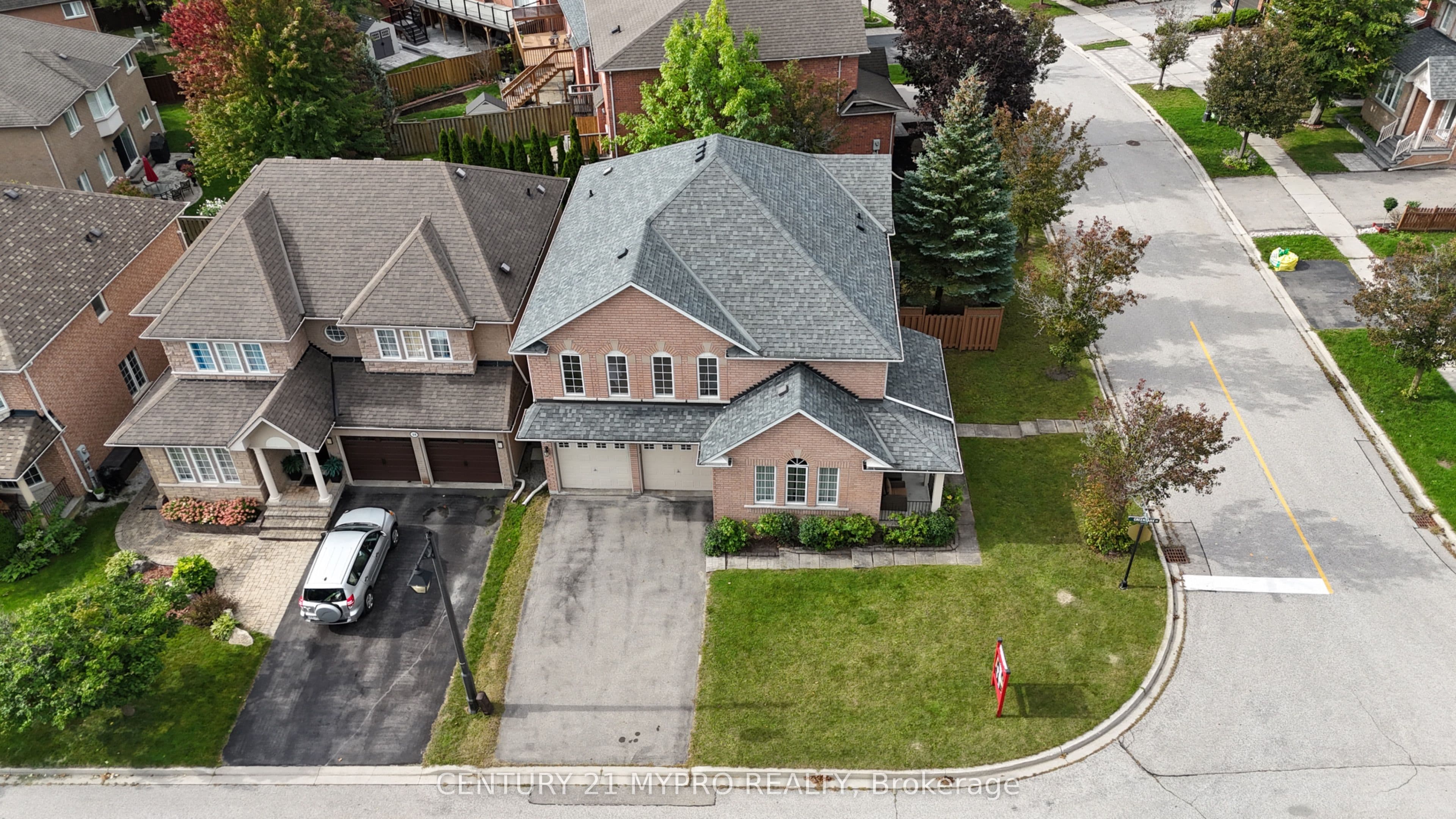 50 Greenbank Drive, Richmond Hill, ON L4E 4C4