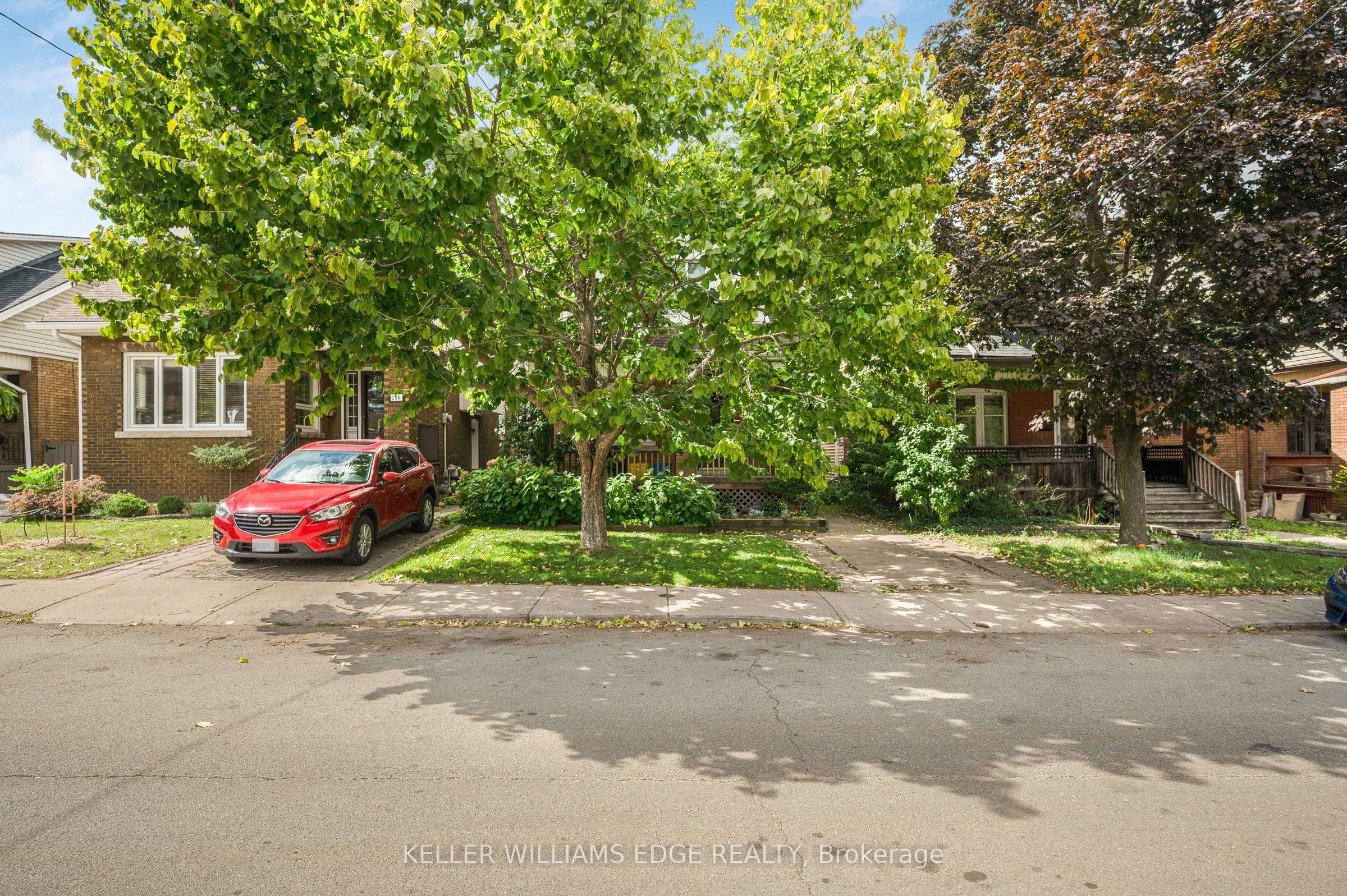 204 Rosslyn Avenue S, Hamilton, ON L8M 3J5