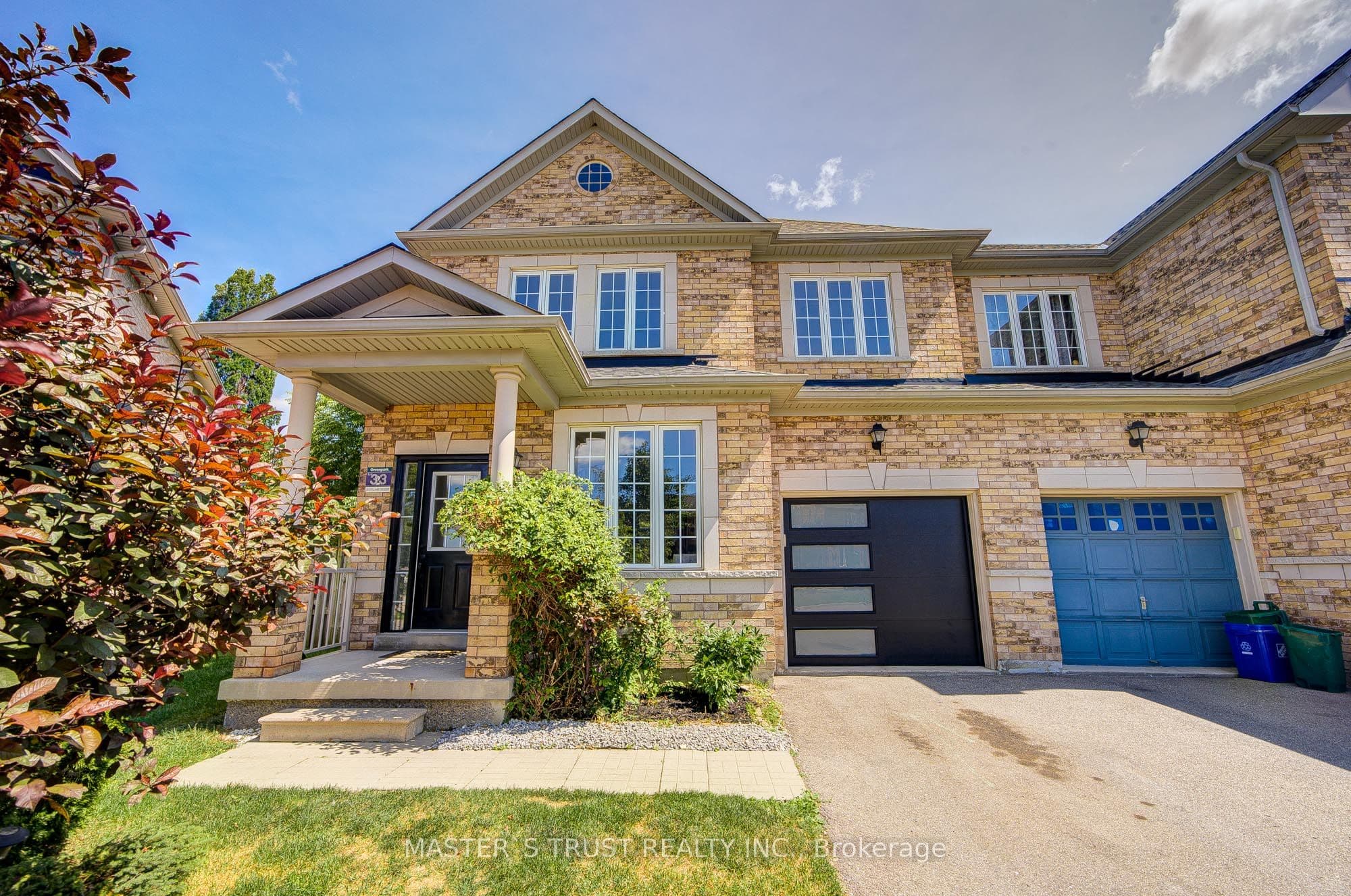 33 Levellands Crescent, Richmond Hill, ON L4B 0A5